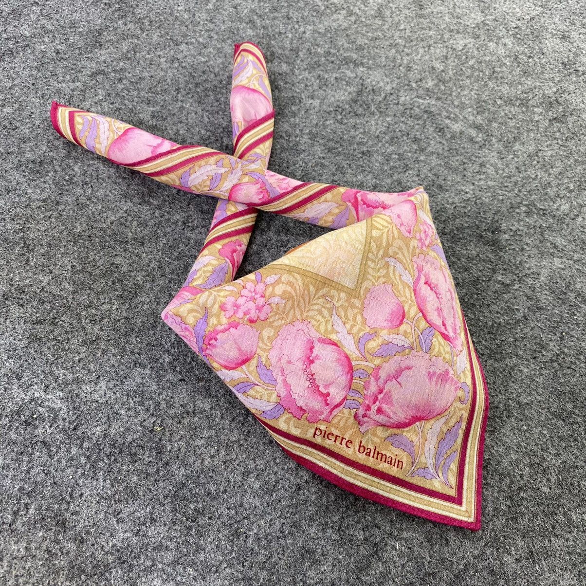Pierre Balmain Handkerchief / Bandana / Neckerchief-B489