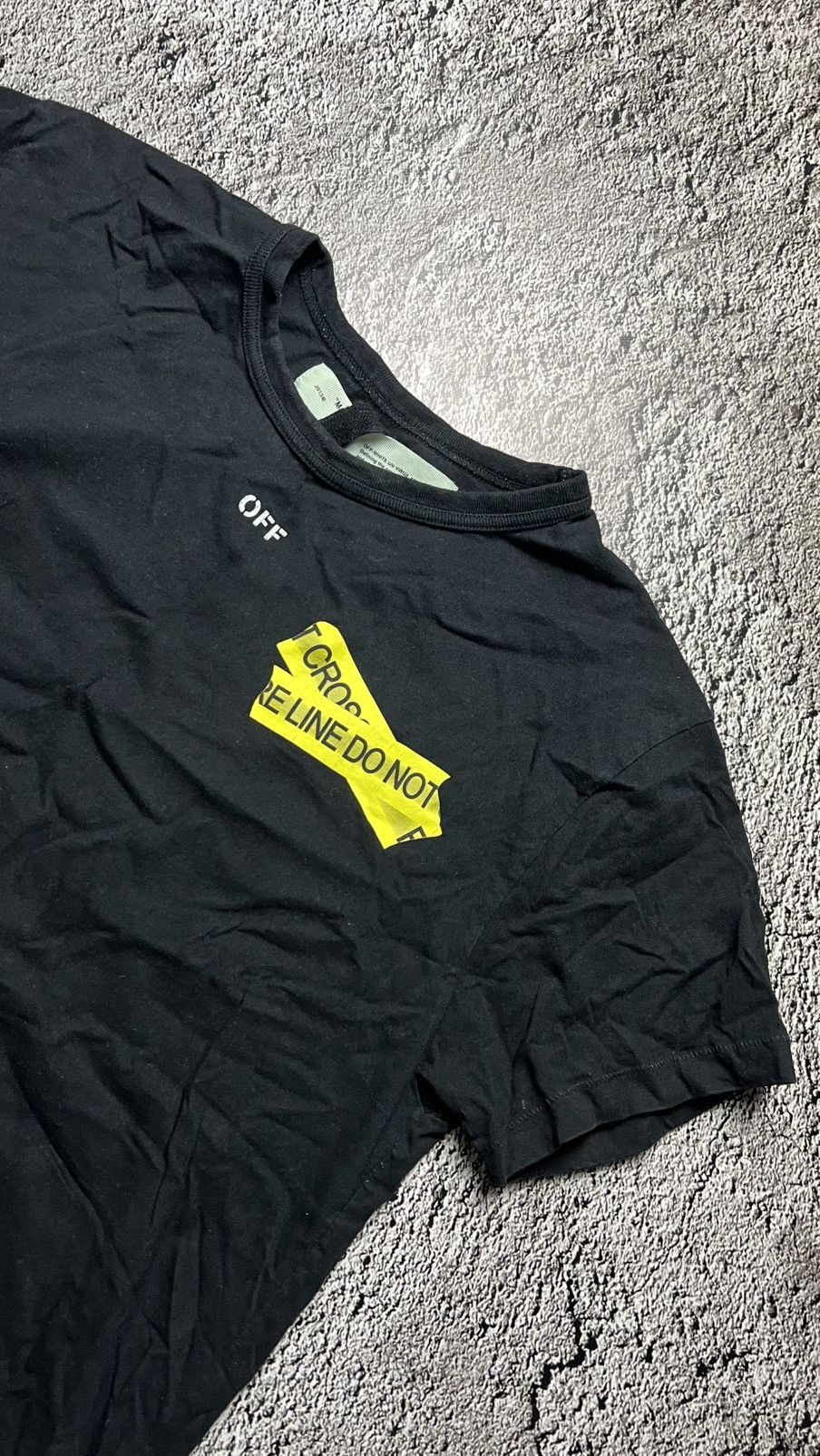Off-White Off white temperature caution tape dont cross line t shirt Size US M / EU 48-50 / 2 - 2 Thumbnail