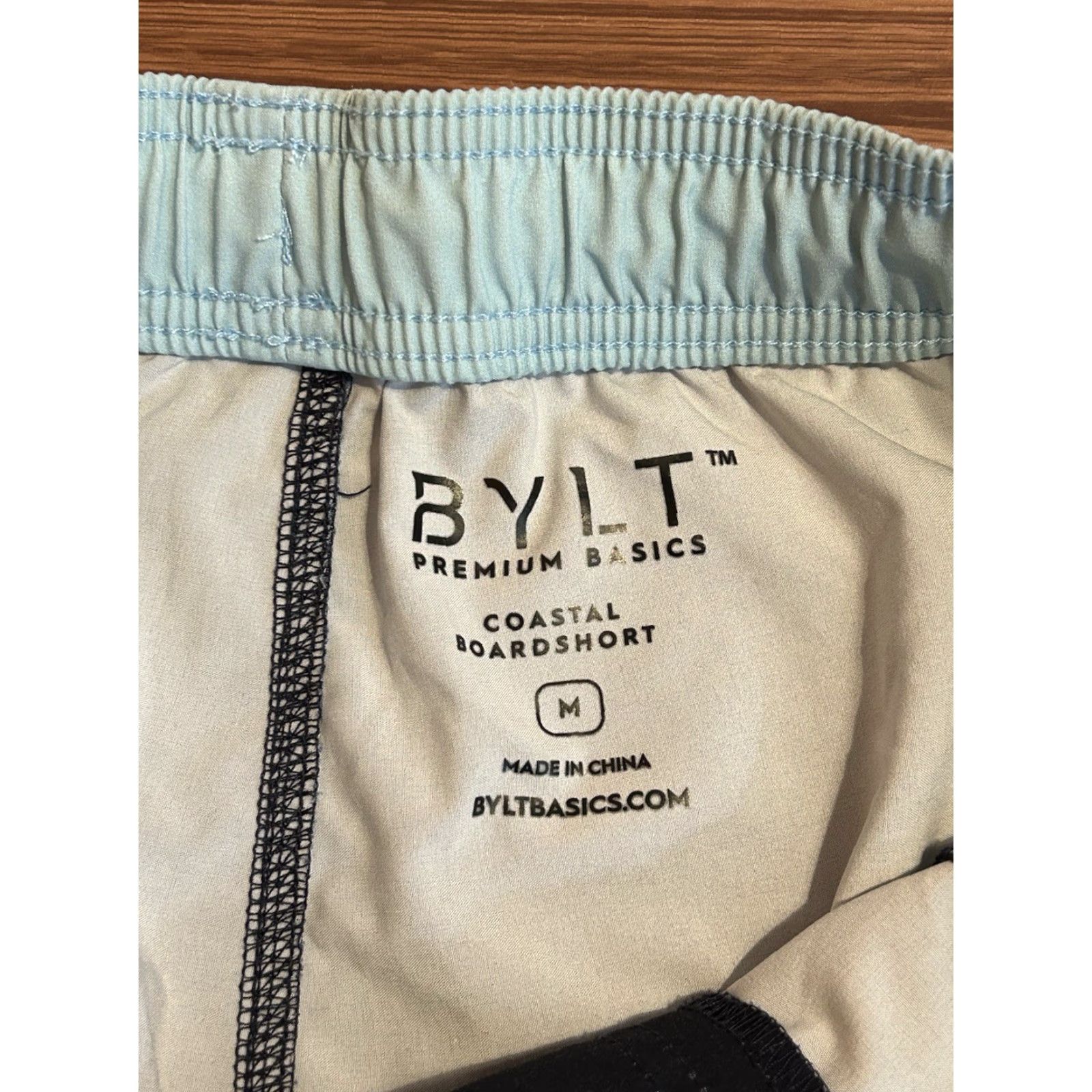 Swims BYLT Coastal Board Shorts Lightweight Pockets Blue Medium Men's Swim Bottoms Geometric Pattern Back Pocket Drawstring Pockets Board Shorts Mens Size US 31 - 6 Thumbnail