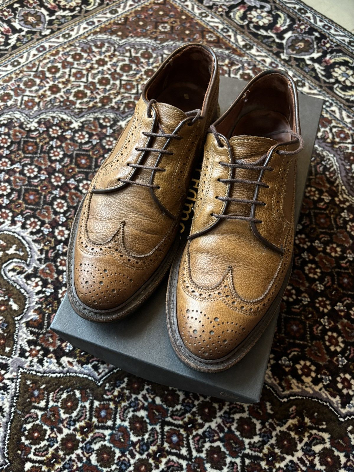 Allen Edmonds Allen Edmonds MacNeil — Tan Grain (8.5D) Size US 8.5 / EU 41-42 - 1 Thumbnail