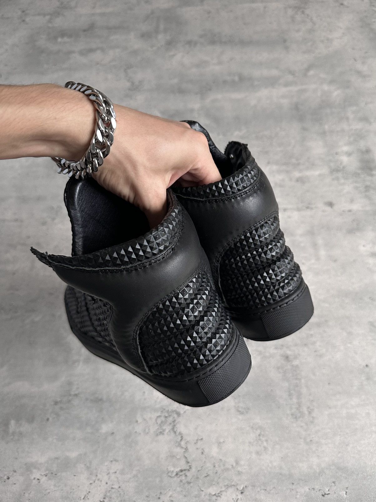Filling Pieces (2015) TRANSFORMED PYRAMID HIGH TOP Size US 9 / EU 42 - 8 Thumbnail