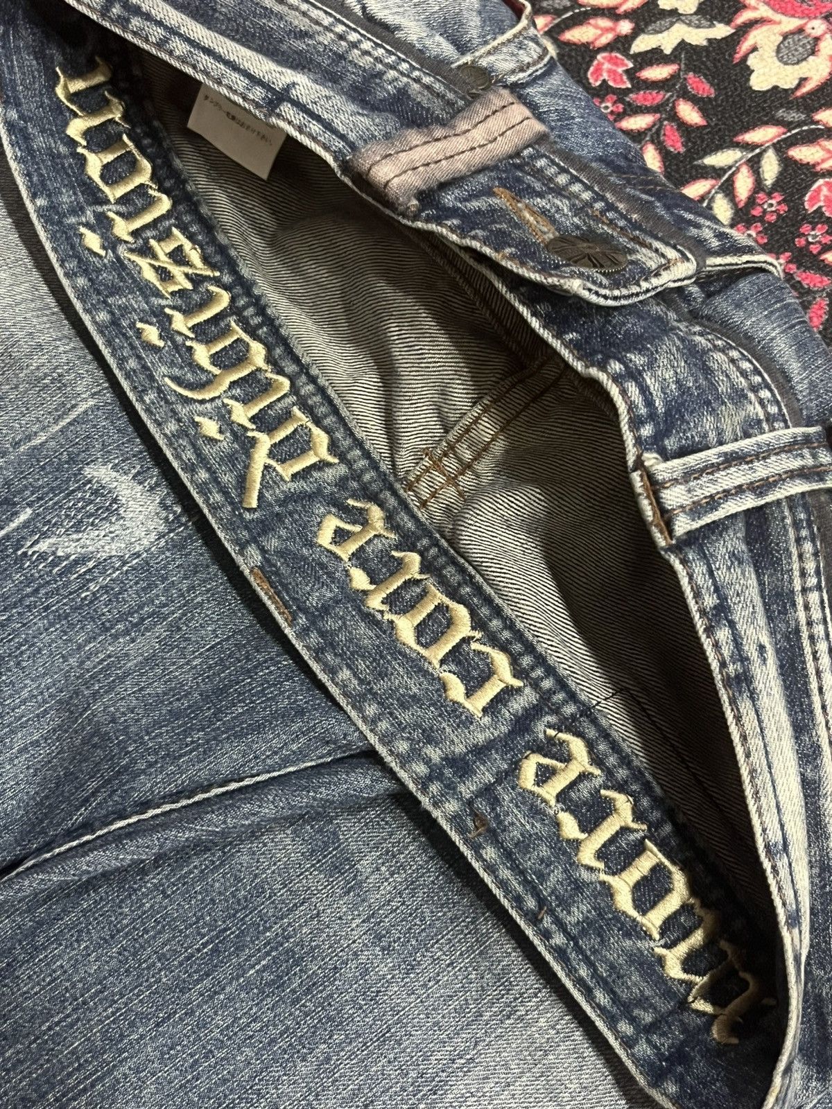 Japanese Brand Vintage Japanese Brand MCD Embroidered Slogan Sashiko Jeans Size US 30 / EU 46 - 22 Thumbnail