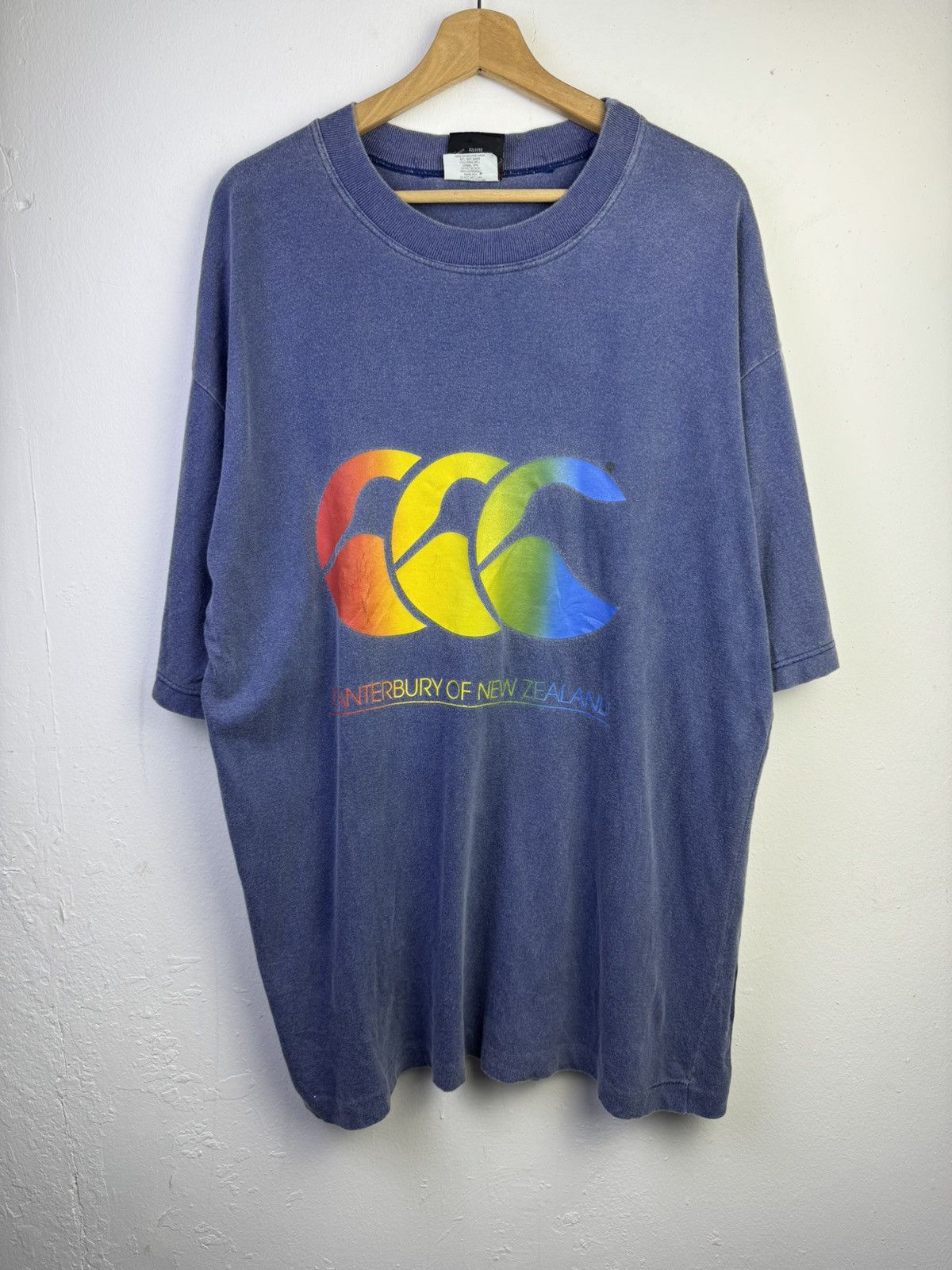 vintage 90s Canterbury of New Zealand rainbow logo t-shirt