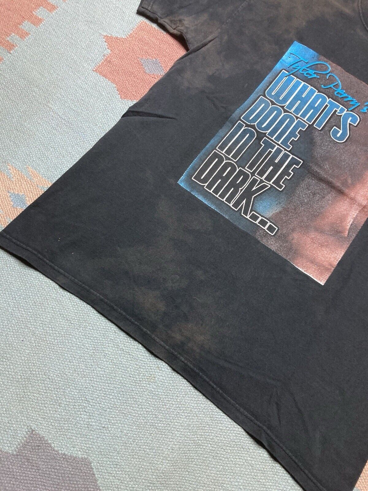 Hanes × Vintage VTG tshirt Tyler Perry what’s done in the dark movie promo L Size US L / EU 52-54 / 3 - 3 Thumbnail