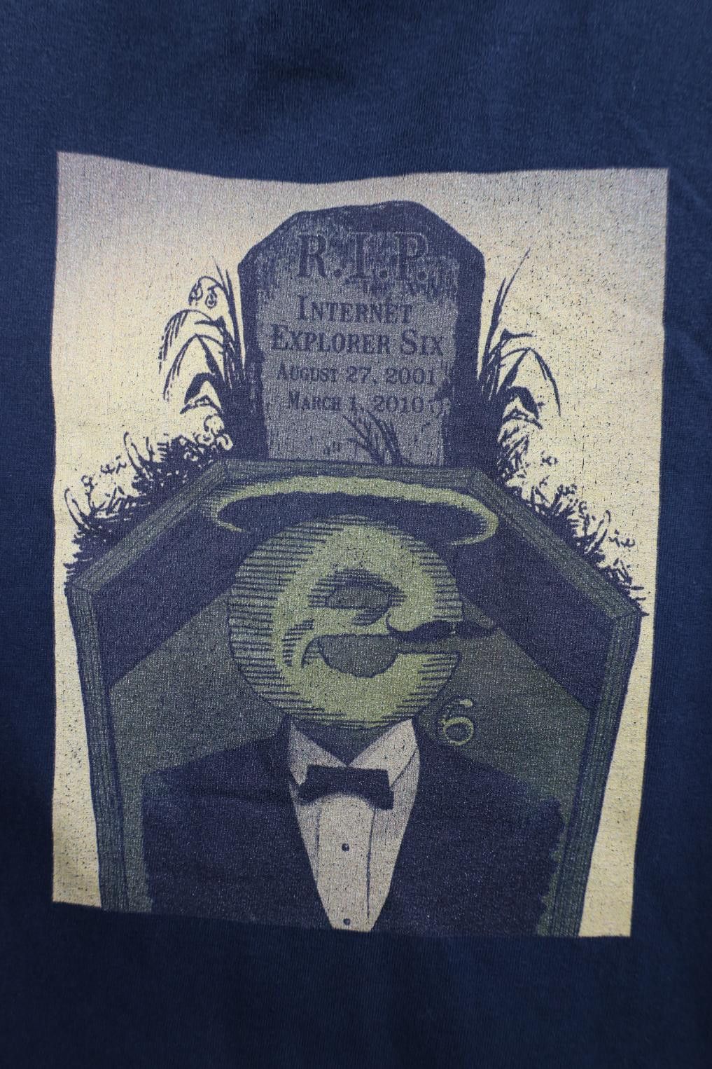 Vintage Vintage Y2K RIP Microsoft Internet Explorer 6 Parody T-Shirt Size US L / EU 52-54 / 3 - 4 Thumbnail