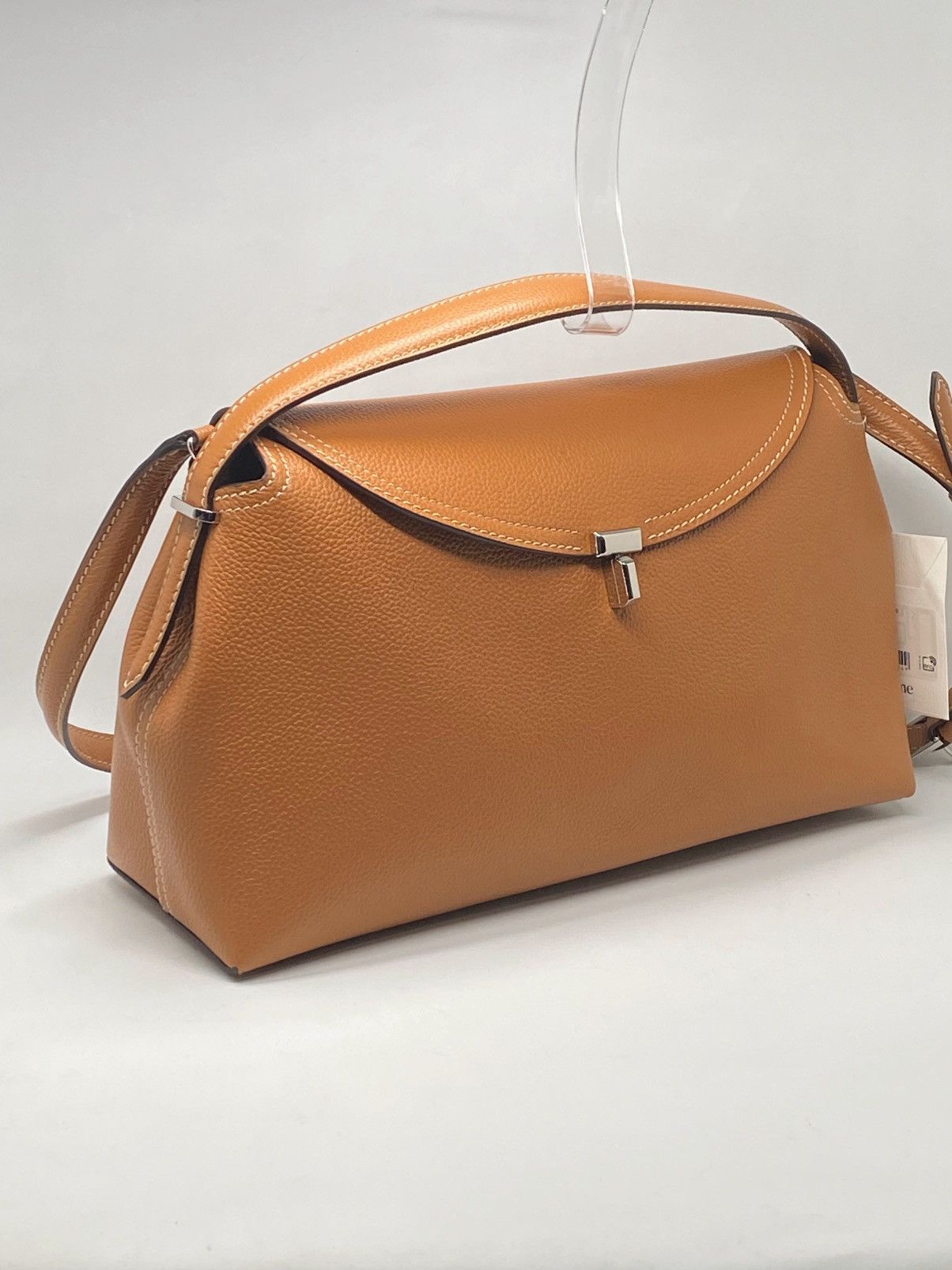 Toteme TOTEME T-Lock Top Handle Bag in Pebble Grain Leather Size ONE SIZE - 6 Thumbnail