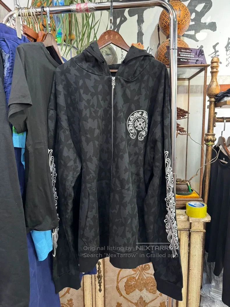 Chrome Hearts Chrome Hearts Black Hoodie with Cross Design. Size US XXL / EU 58 / 5 - 1 Thumbnail