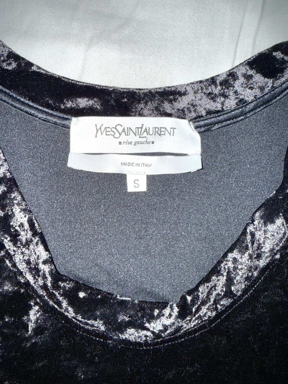 Yves Saint Laurent YSL Tom Ford era Rhinestone velvet tank tip Size M / US 6-8 / IT 42-44 - 4 Thumbnail