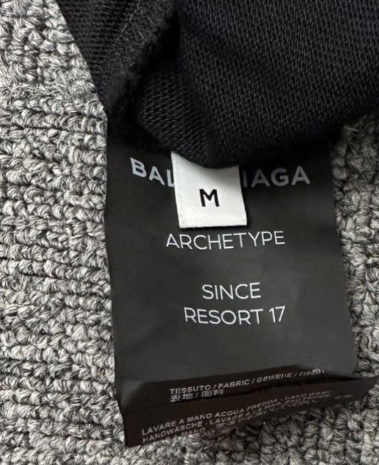 Balenciaga Balenciaga/Black High-Low Irregular Short Sleeve K12 Size US M / EU 48-50 / 2 - 6 Thumbnail