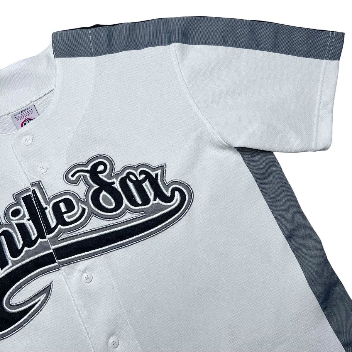 MLB × Vintage Vtg 2000s MLB Chicago White Sox Spell Out True Fan Jersey Size US L / EU 52-54 / 3 - 7 Thumbnail