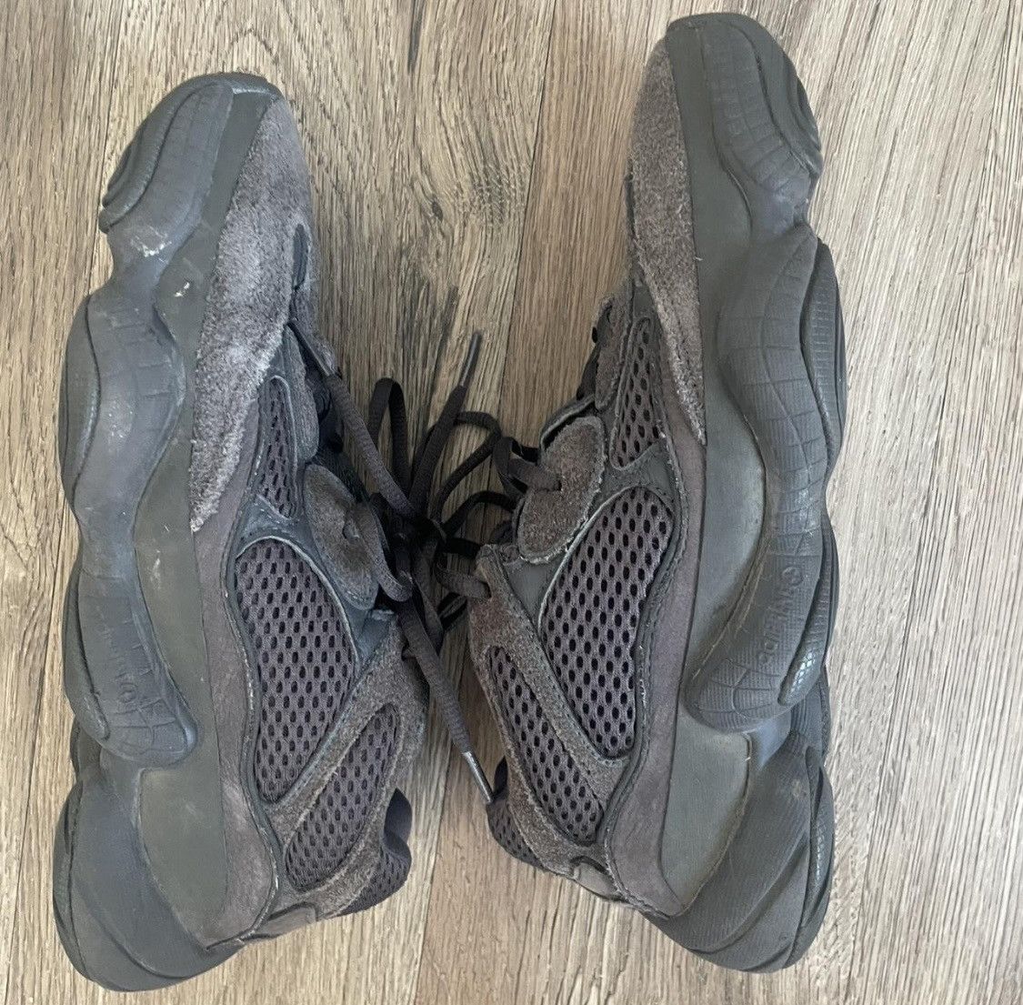 Adidas Men Size 7 F36640 Adidas Yeezy 500 Utility Black Shoes Size US 7 / EU 40 - 2 Thumbnail