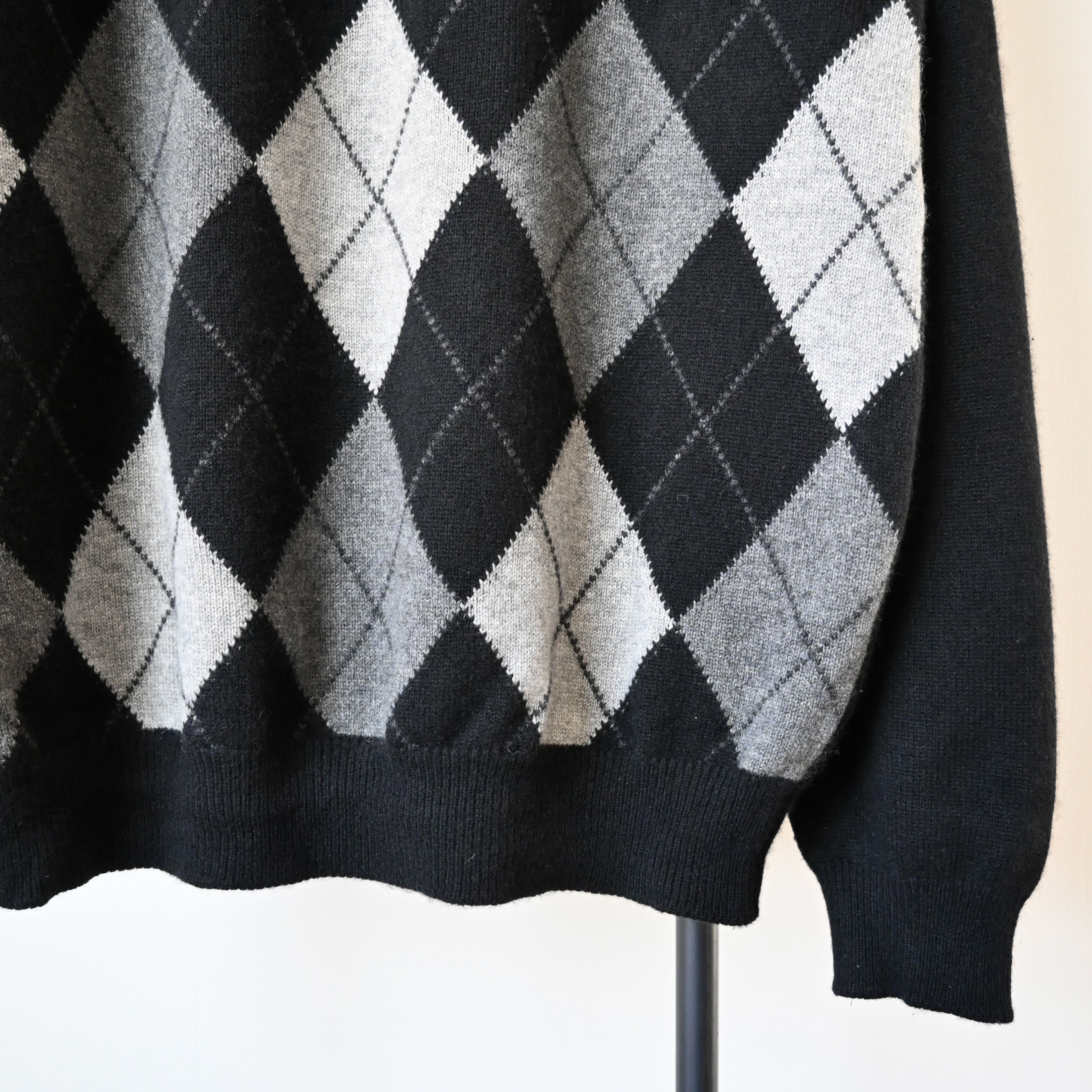 Vintage Vintage Peter Scott pure cashmere sweater, made in Scotland Size US XL / EU 56 / 4 - 8 Thumbnail