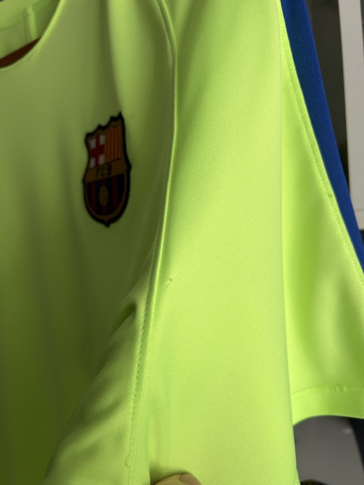 Nike Barcelona Nike 2016/17 Training football soccer jersey Size US XXL / EU 58 / 5 - 8 Thumbnail