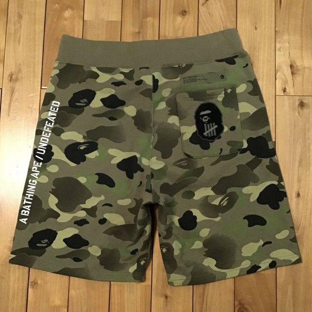 Bape × Undefeated BAPE × Undefeated Shark Sweat Shorts a bathing ape ★size XL Size US 36 / EU 52 - 3 Thumbnail
