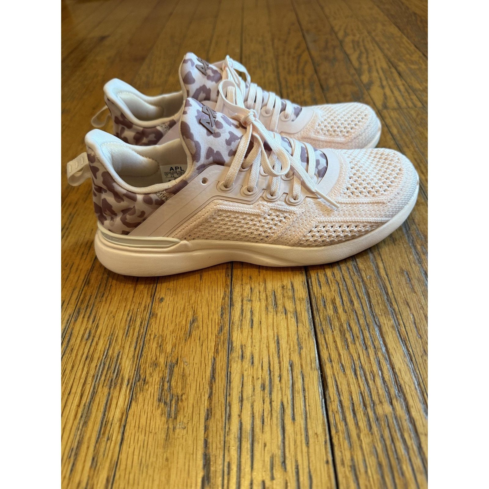 APL APL TechLoom Tracer Shoes Size 7 Training Athletic Sneakers Size US 7 / IT 37 - 3 Thumbnail