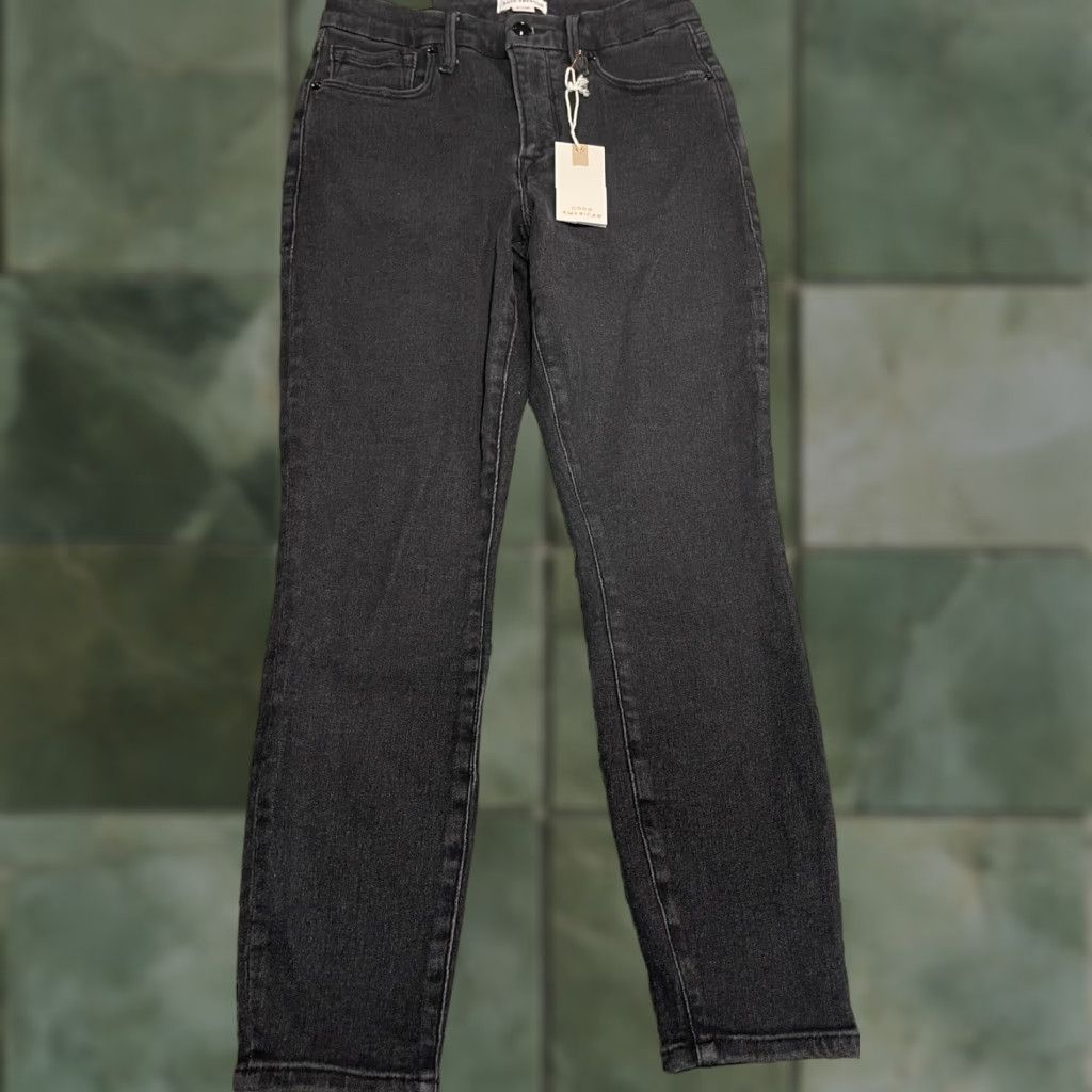 Good American GOOD AMERICAN Good Petite Skinny Jeans Black 8P Women Slim 5-Pocket Denim Cotton Blend Zip Closure Petite Sold by Good American Mens? Wait. Size 30" / US 8 / IT 44 - 1 Thumbnail