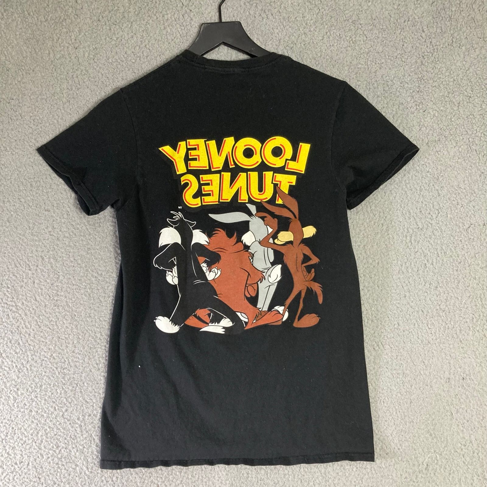 Other Looney Tunes Unisex Black Graphic T-Shirt M Bugs Bunny Size US M / EU 48-50 / 2 - 6 Thumbnail