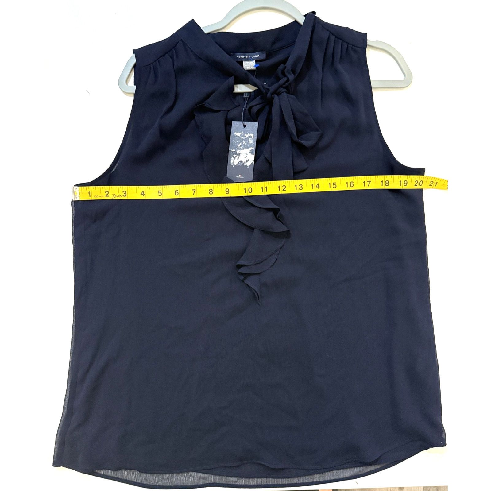 Tommy Hilfiger Tommy Hilfiger Blouse Women LG Navy Sleeveless Chiffon Top Size L / US 10 / IT 46 - 6 Thumbnail