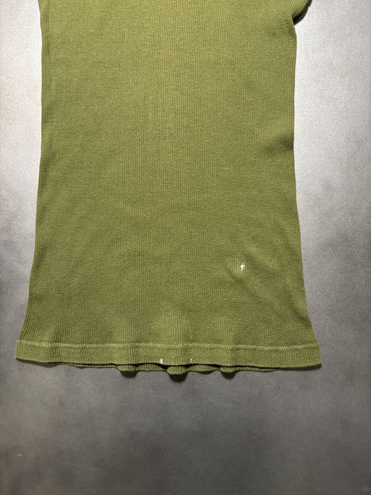 Hanes 2000s Vintage Hanes Tank Top Blank Drab Army Green 90s Size US M / EU 48-50 / 2 - 5 Thumbnail