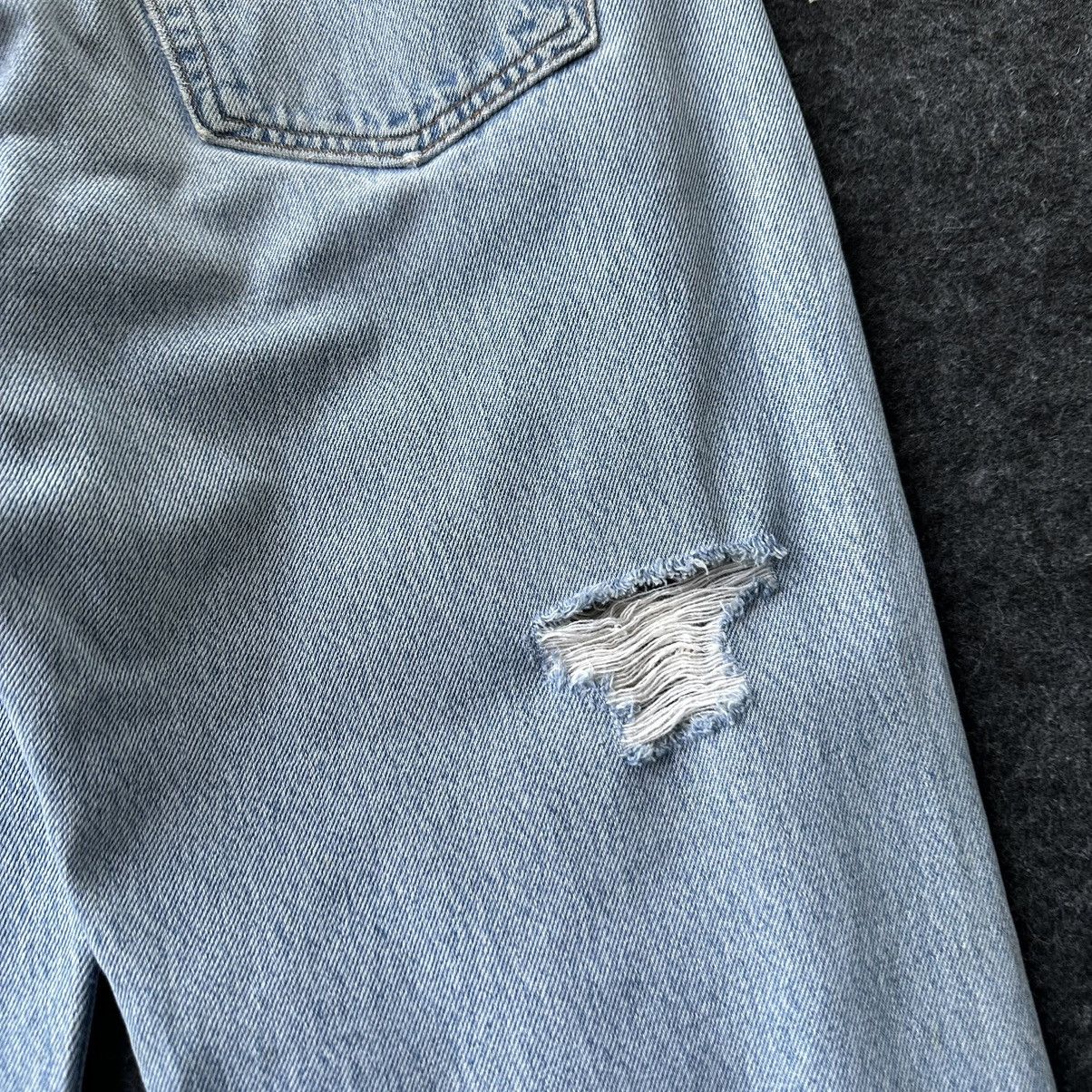 Levi's Vintage Levis 501 Distressed Denim 33x31 D682 Size US 33 - 7 Thumbnail