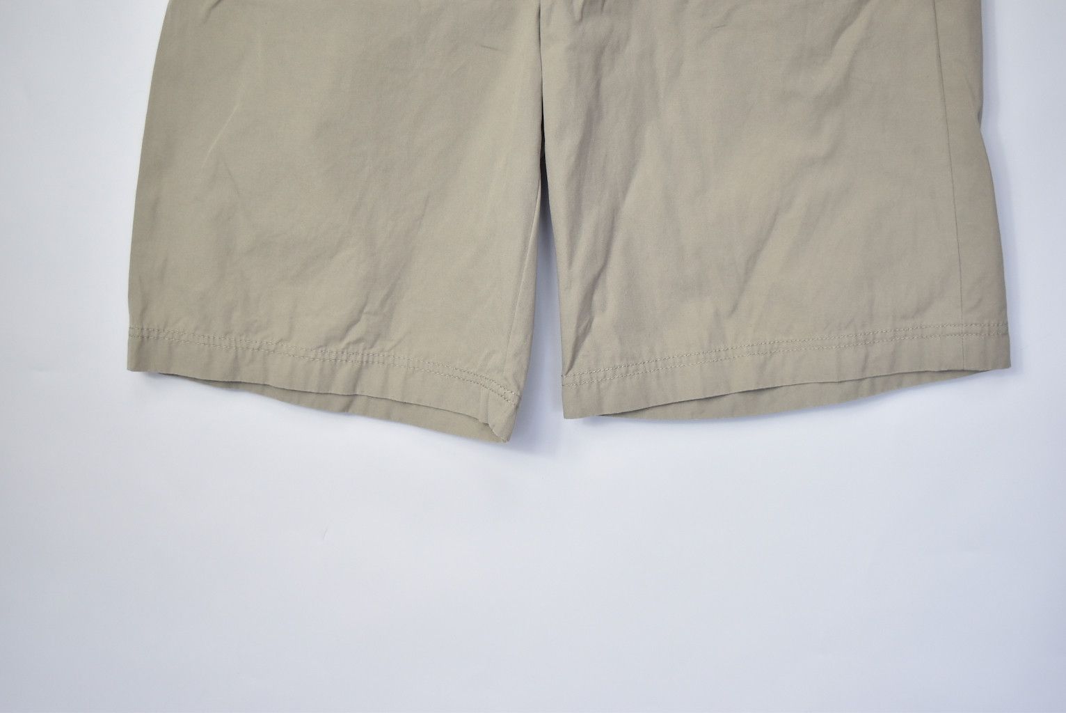 Givenchy tech slacks shorts 22722 - 0450 70 Size US 32 / EU 48 - 4 Thumbnail