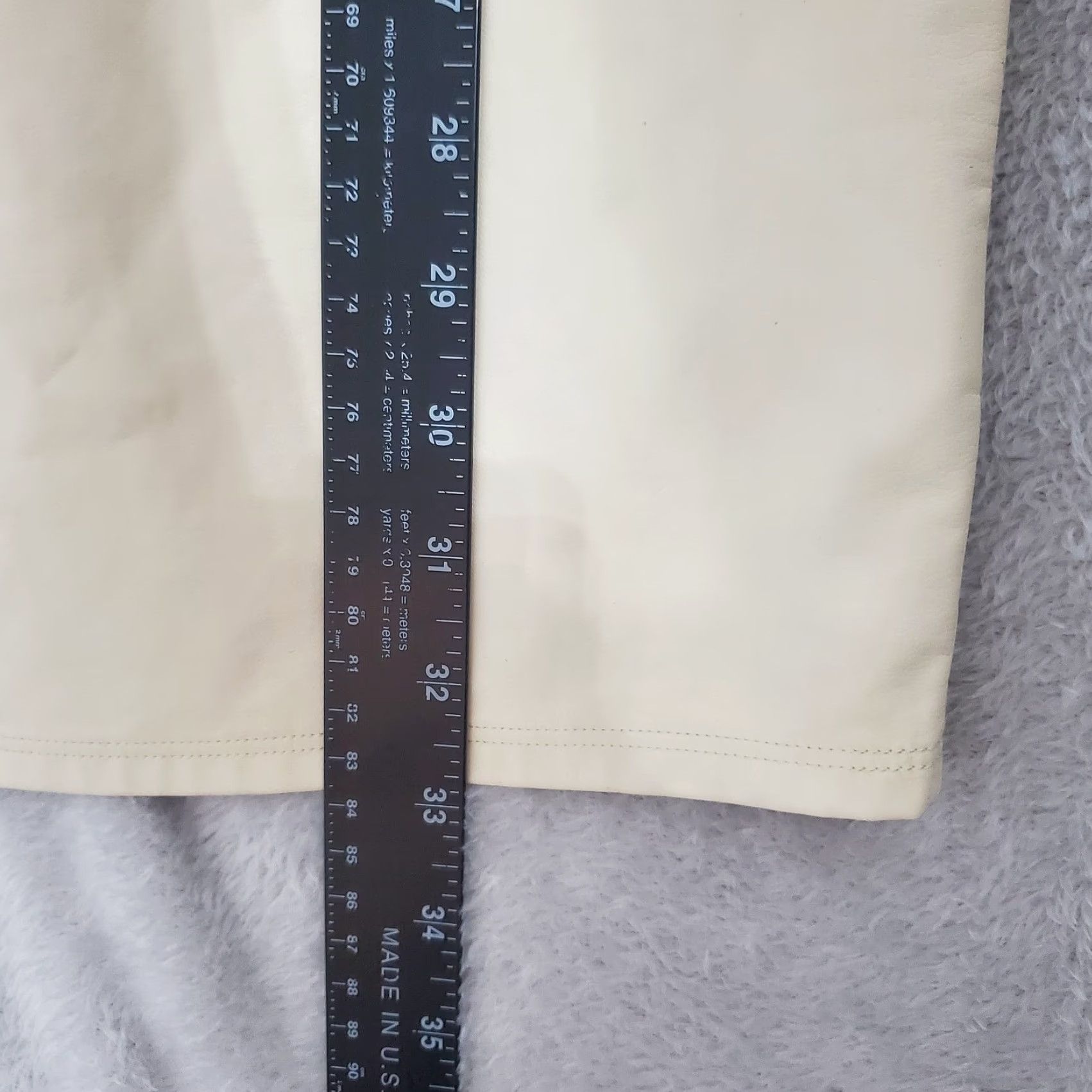 Vintage VINTAGE Anthem the Label Dress Women S Beige Vegan Leather Ruffle Cap Sleeve Sheath Size S / US 4 / IT 40 - 7 Thumbnail