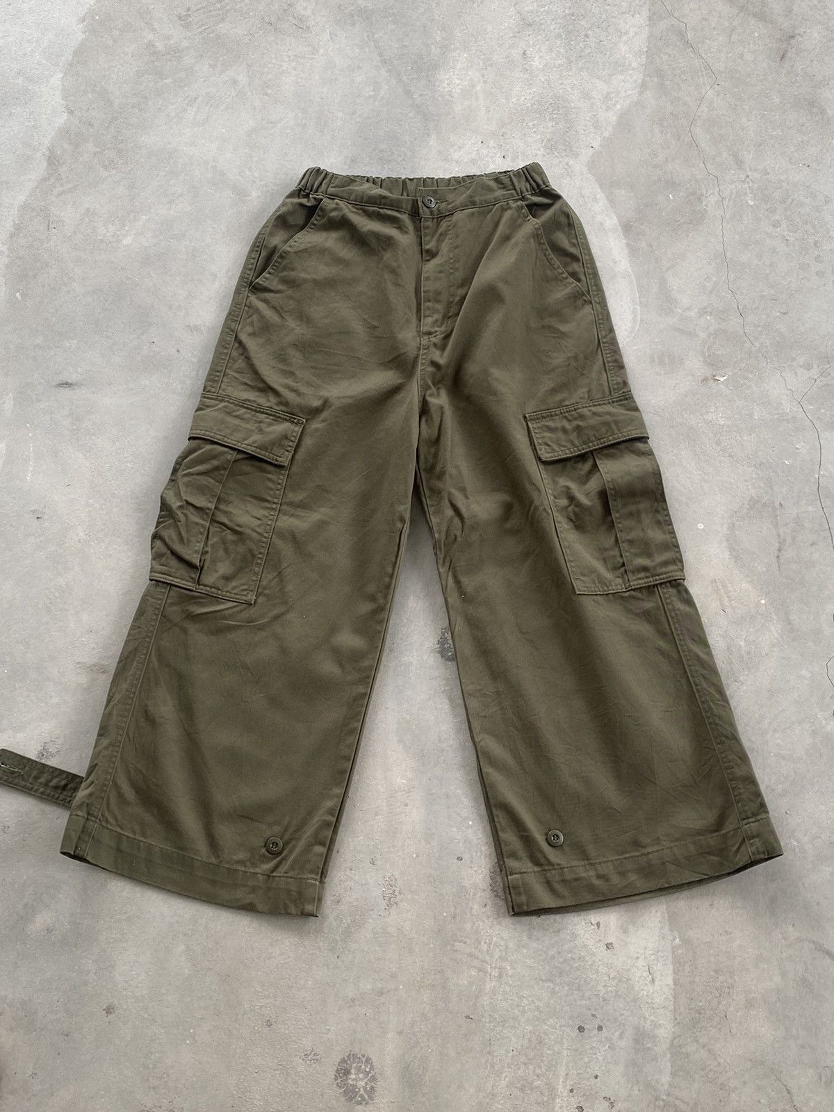 ON SEVEN DAYS FLARED ADJUSTABLE BOTTOM PANT
