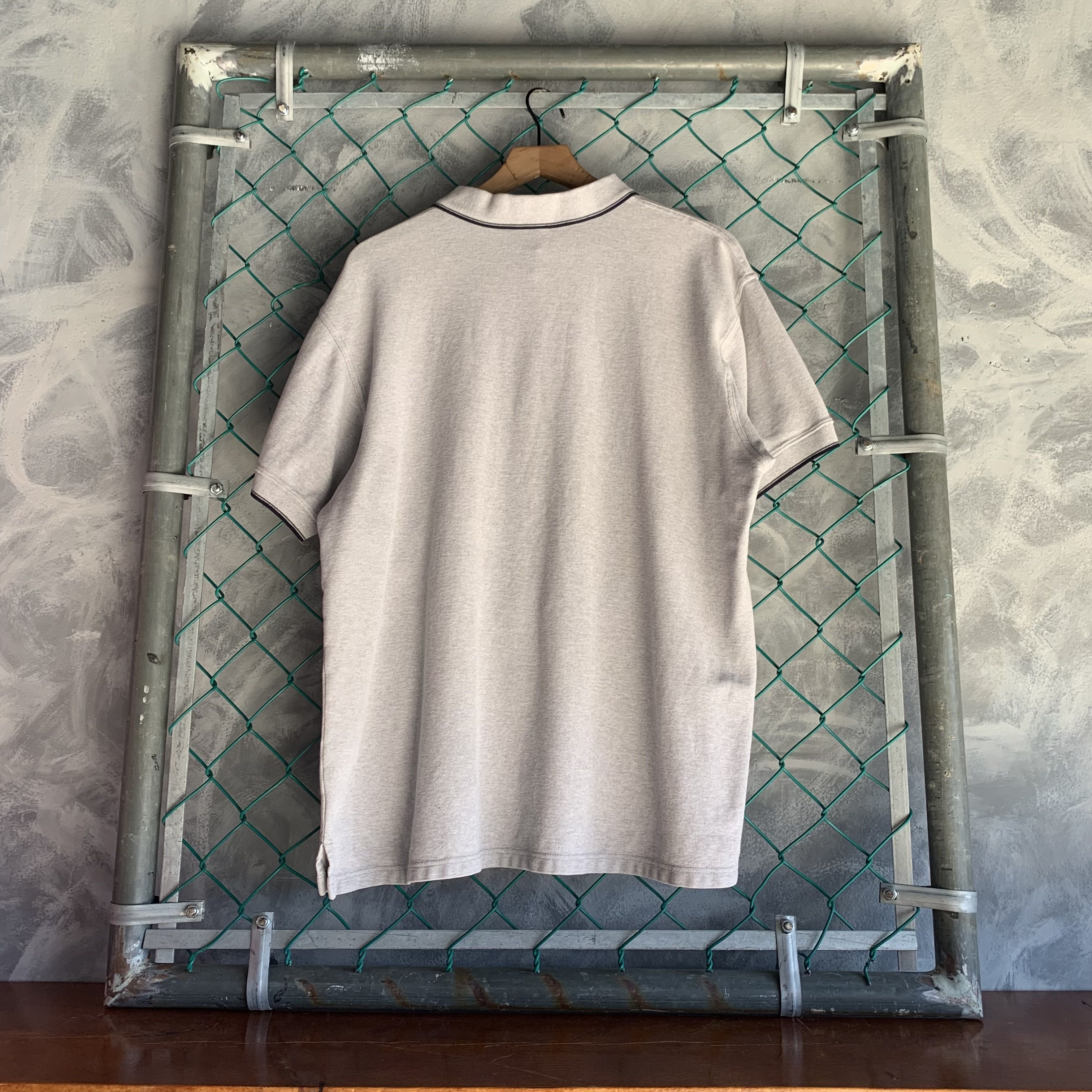 Disney Disney Polo Mens Shirt XL Gray Snow White Elf Size US XL / EU 56 / 4 - 5 Thumbnail