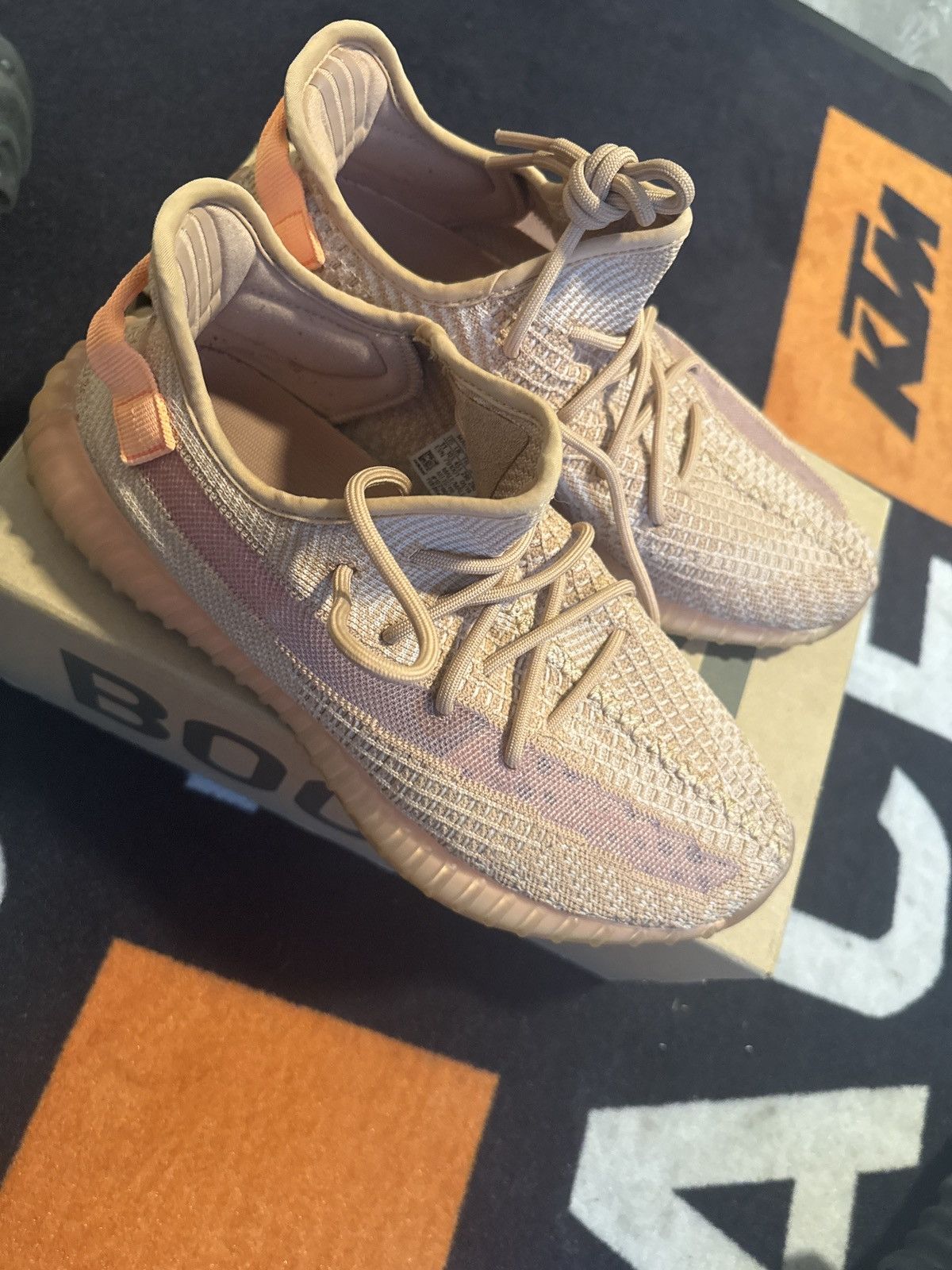 Adidas Yeezy 350 “clay” Size US 11 / EU 44 - 4 Thumbnail