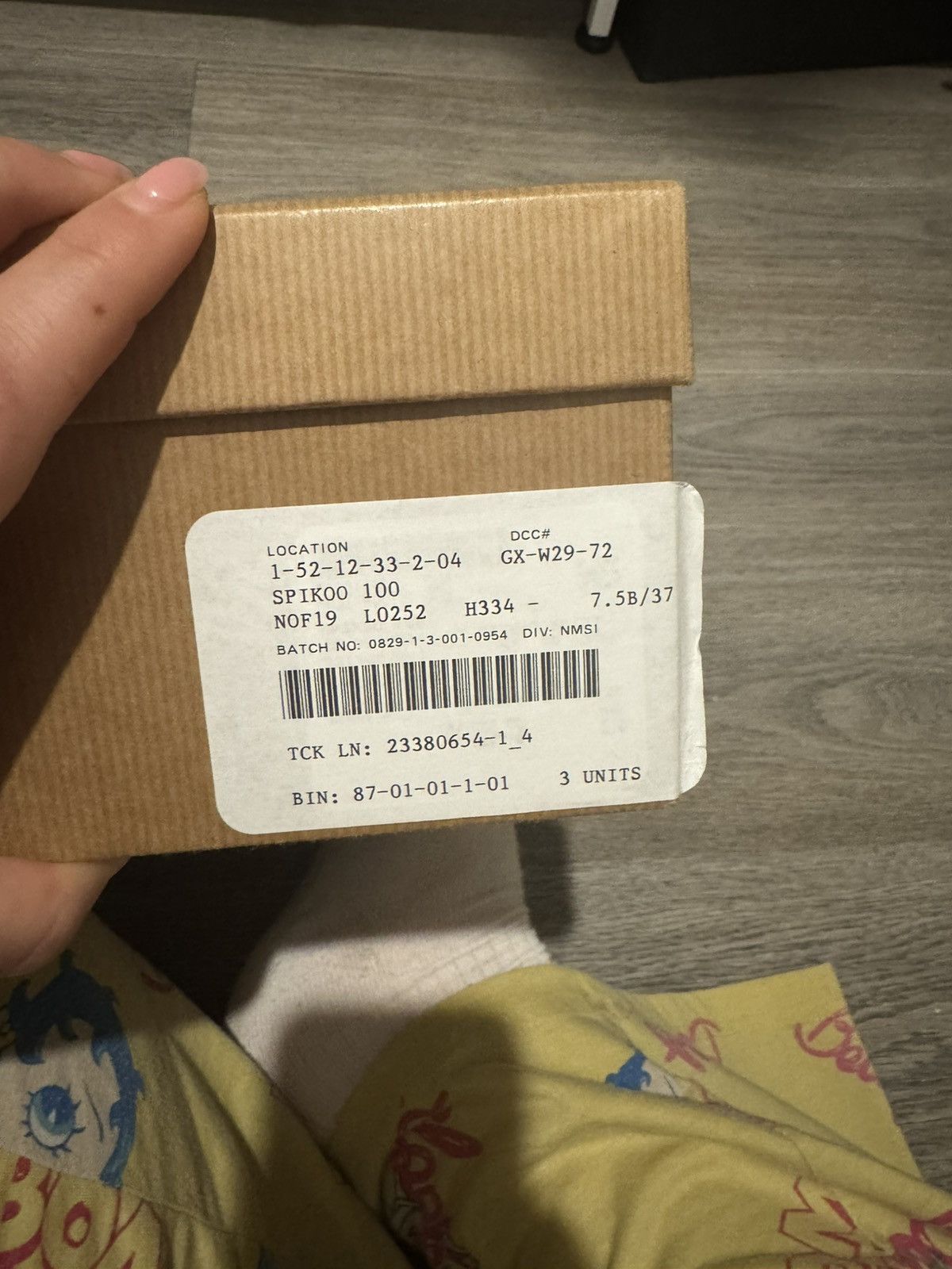 Christian Louboutin Barely worn louboutin Size US 7.5 / IT 37.5 - 5 Thumbnail