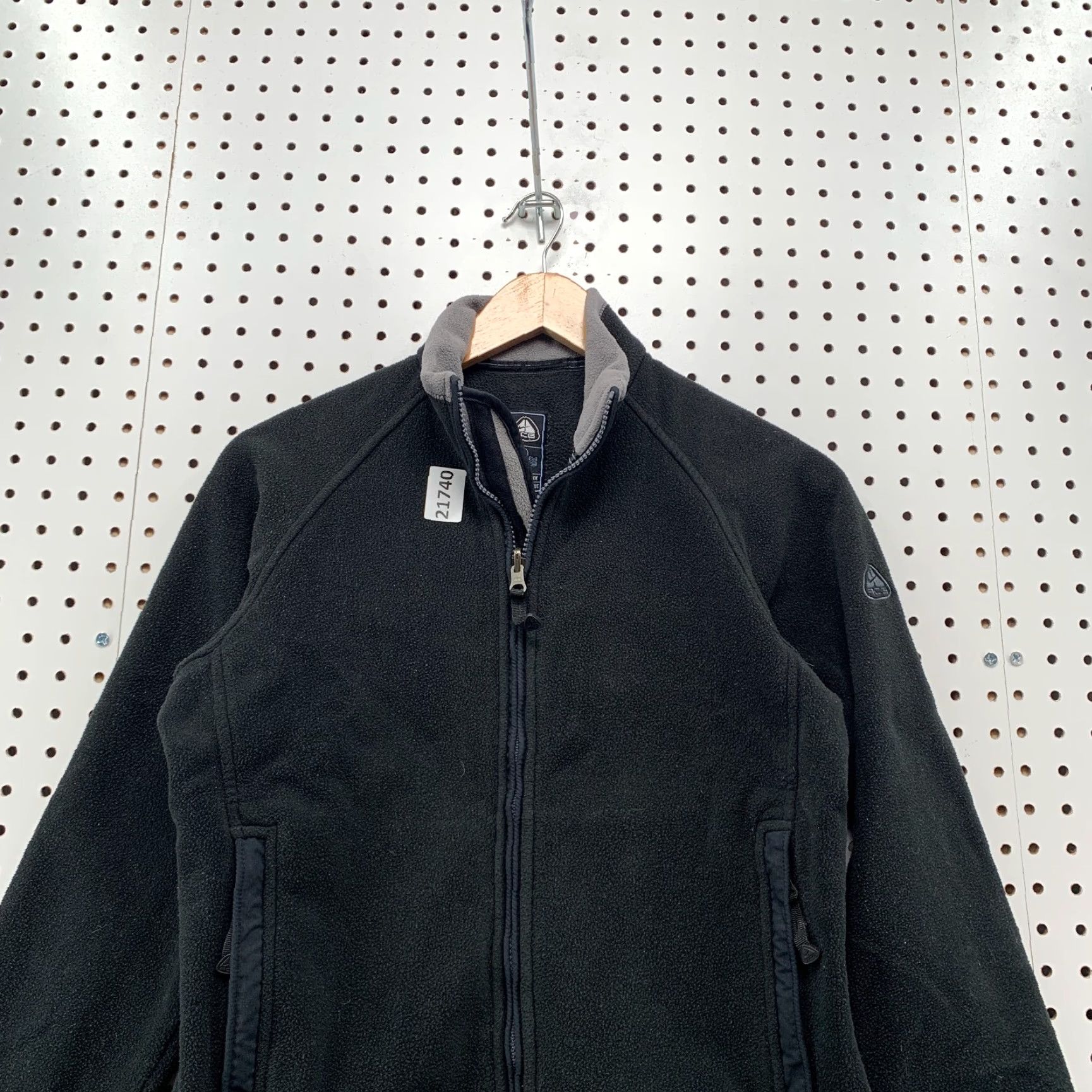 Nike ACG Nike ACG Jacket Black Womens Small 4/6 Full Zip Therma Layer Thermal Liner Mid-Length Adult Women Shirt Size S / US 4 / IT 40 - 2 Thumbnail