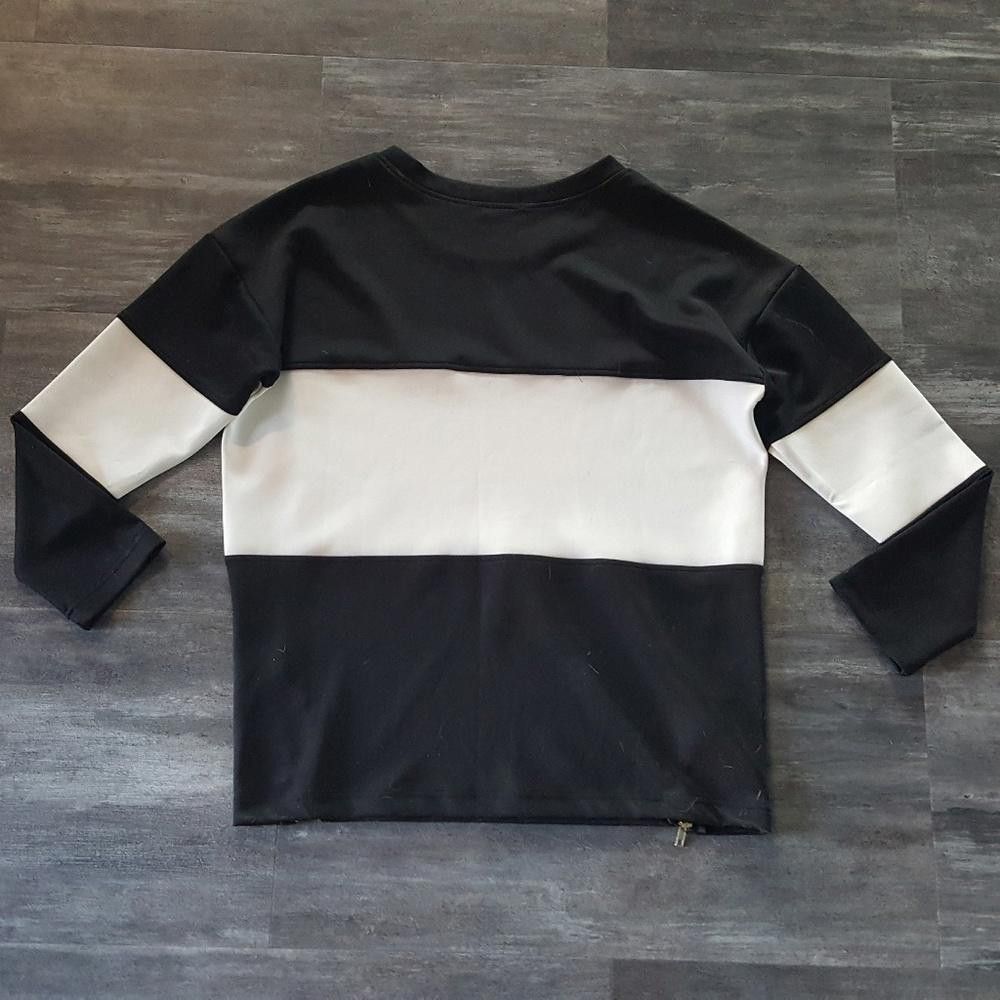 Forever 21 Black White Block Detailed Sweater Long Sleeve Size S / US 4 / IT 40 - 2 Thumbnail