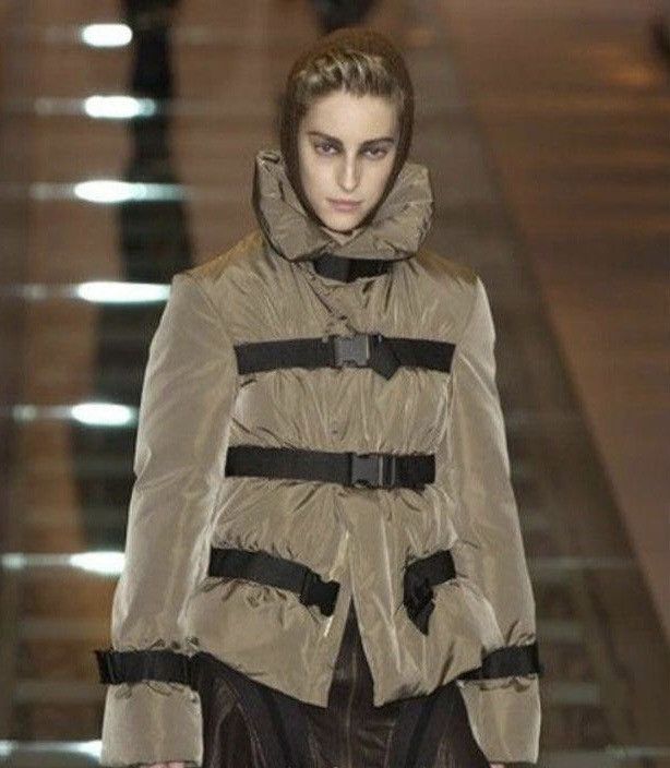Jean Paul Gaultier ARCHIVE A/W 2003 RUNWAY GOOSE DOWN PUFFER JACKET Size M / US 6-8 / IT 42-44 - 2 Thumbnail