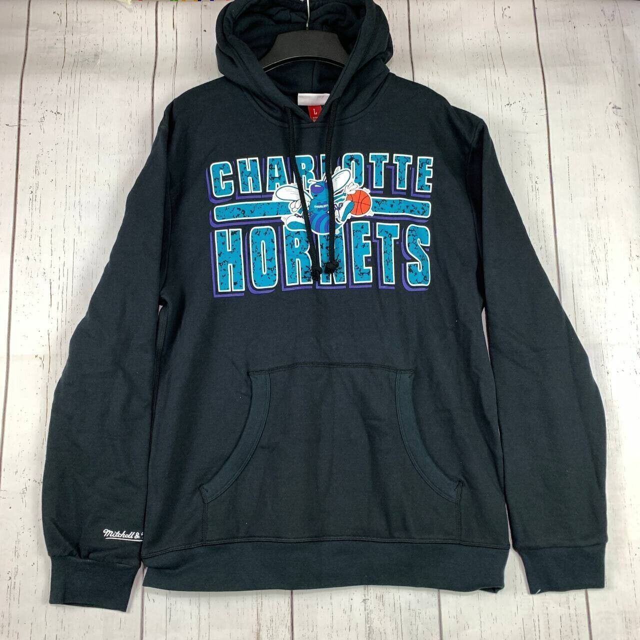 80'S TRENCH Charlotte Hornets Print Sweatshirt, Made in USA, Men's Size L (Equivalent), Vintage polyester turquoise blue Vintage Second Hand
