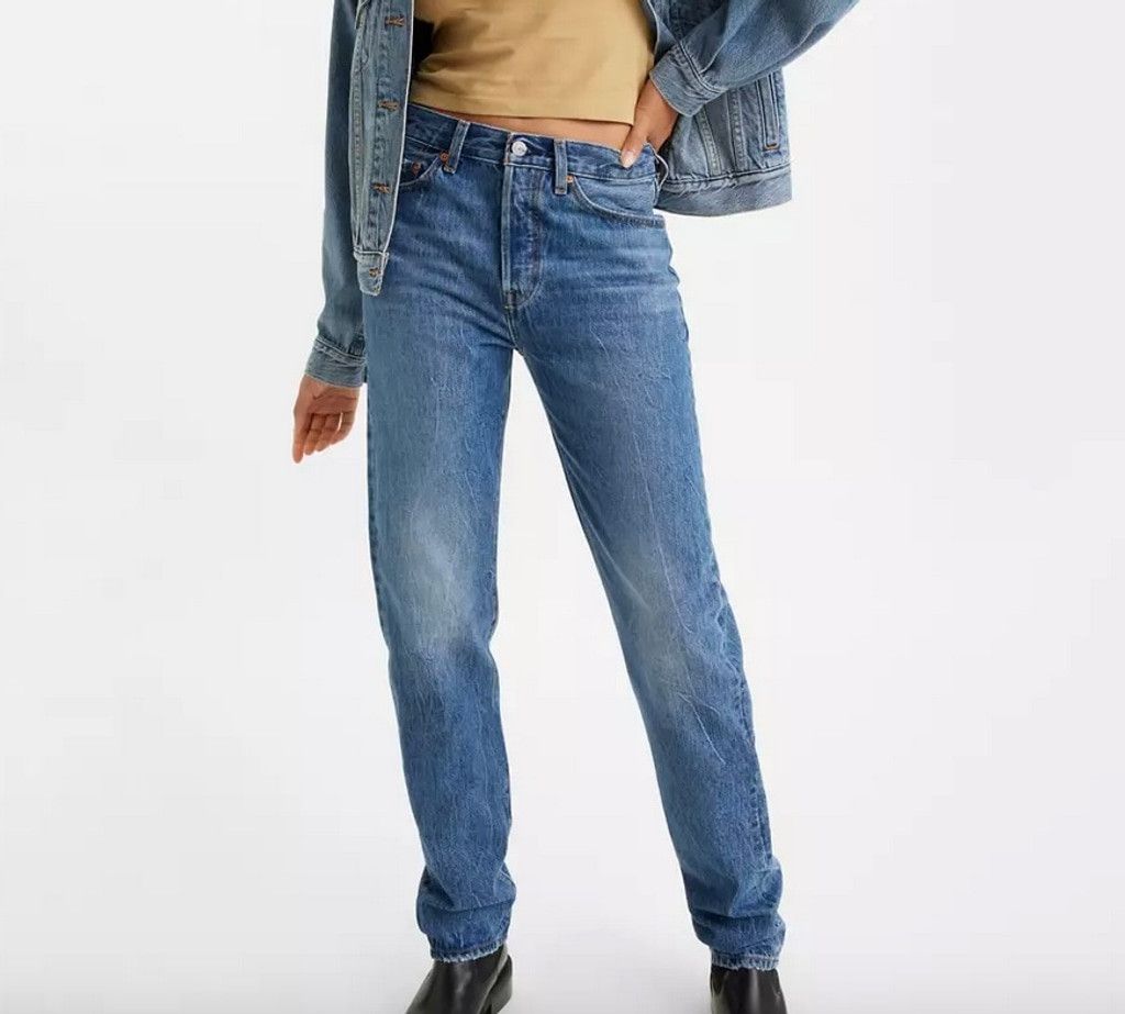 Levi's New Levi's 501 Tapered Leg Jeans Size 26 x 31, Style '81 Size 26" / US 2 / IT 38 - 1 Thumbnail