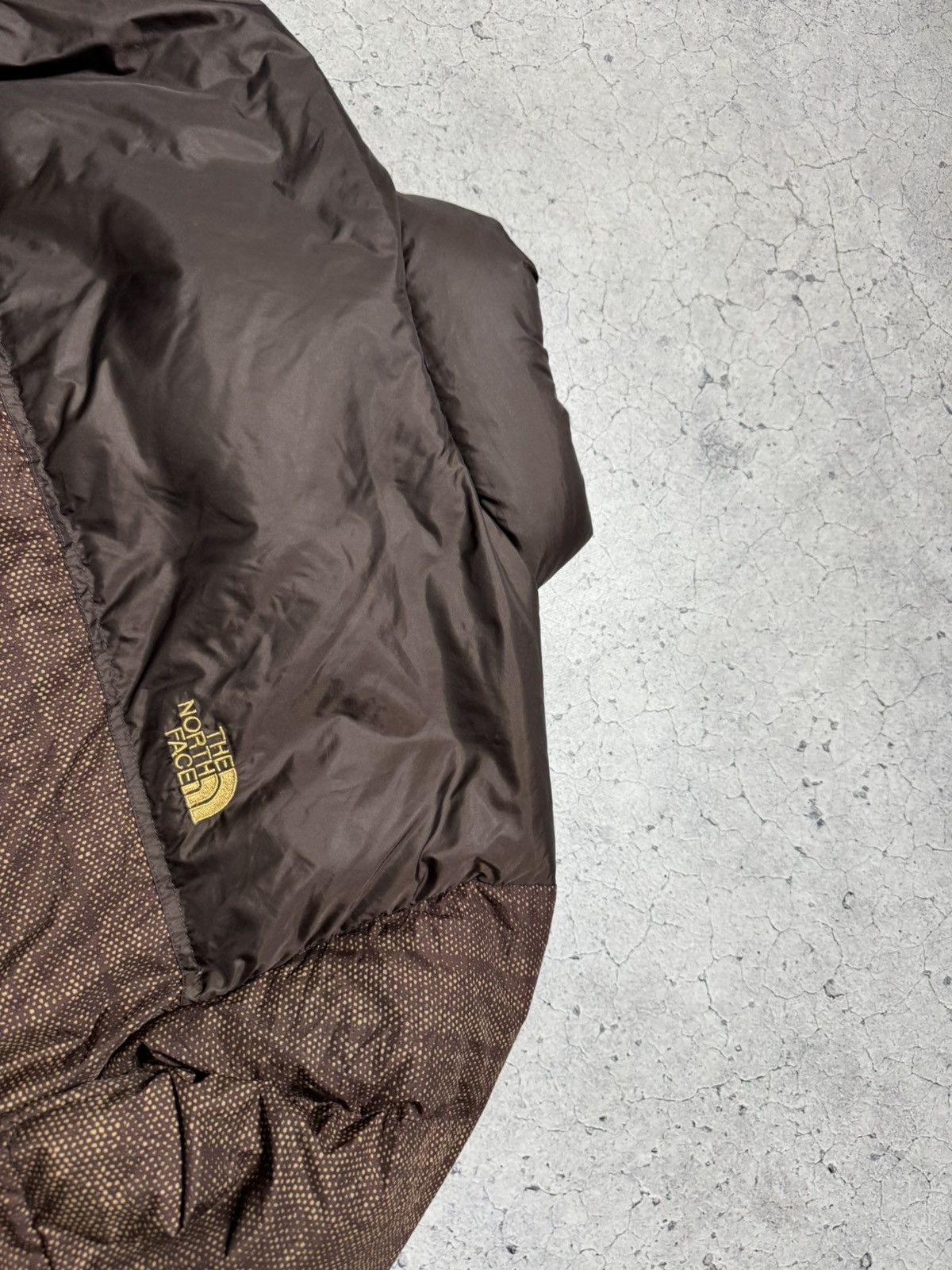 The North Face Vintage The North Face Brown Hype Puffer Down Jacket Size US L / EU 52-54 / 3 - 11 Thumbnail