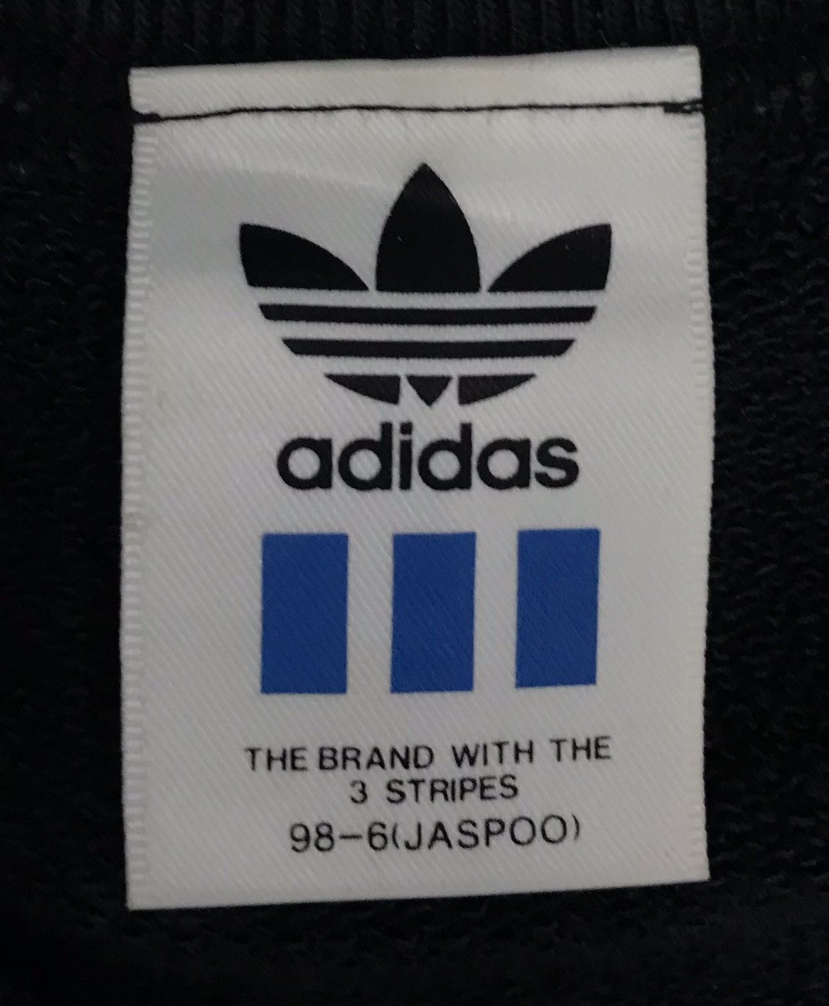 Adidas × Descente × Vintage Vintage Adidas Big Logo Sweatshirt Size US L / EU 52-54 / 3 - 6 Thumbnail