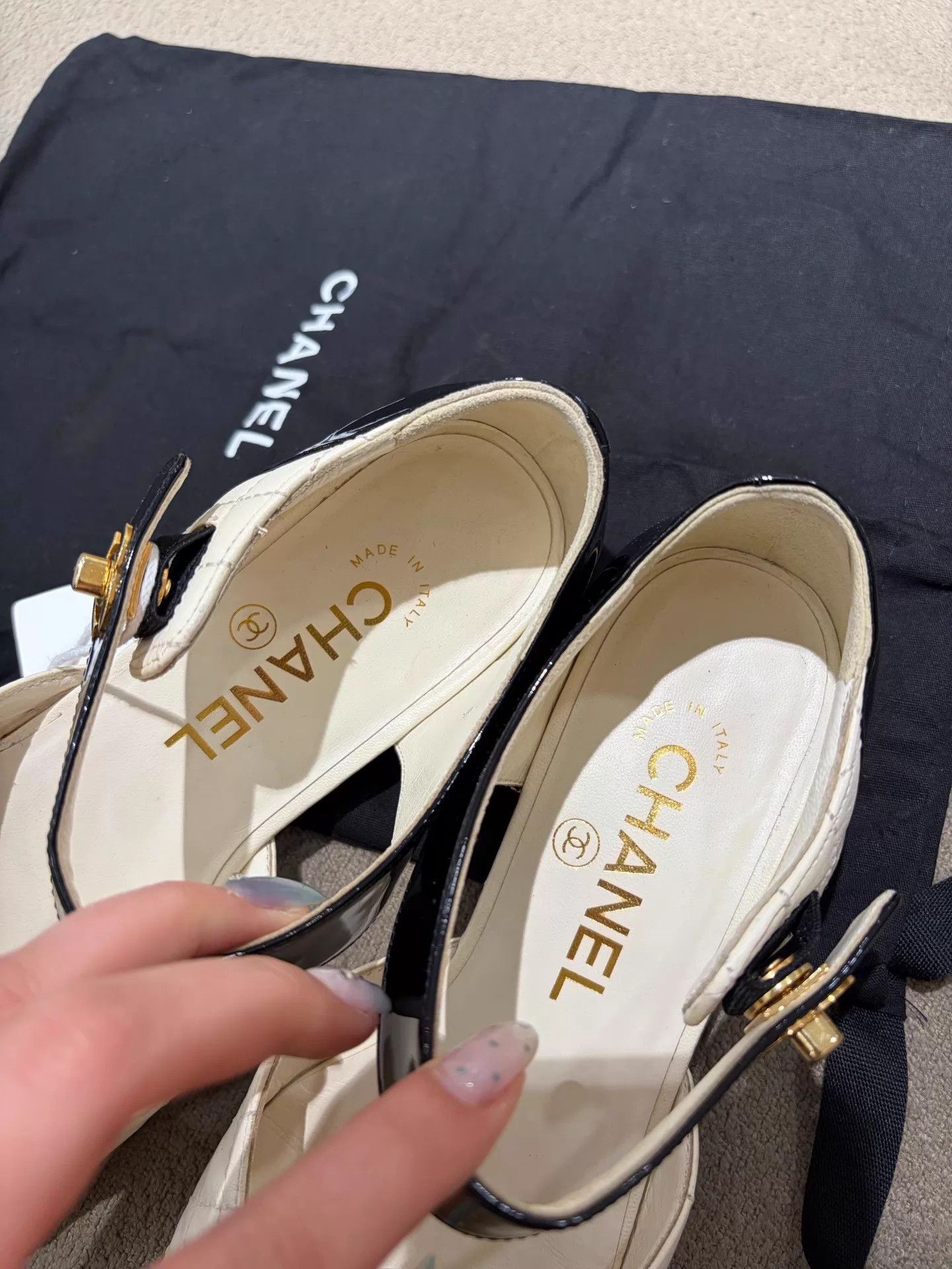 Chanel Chanel Panda Two-Tone Ballet Flats 99 New 35 Size US 4.5 / IT 34.5 - 4 Thumbnail