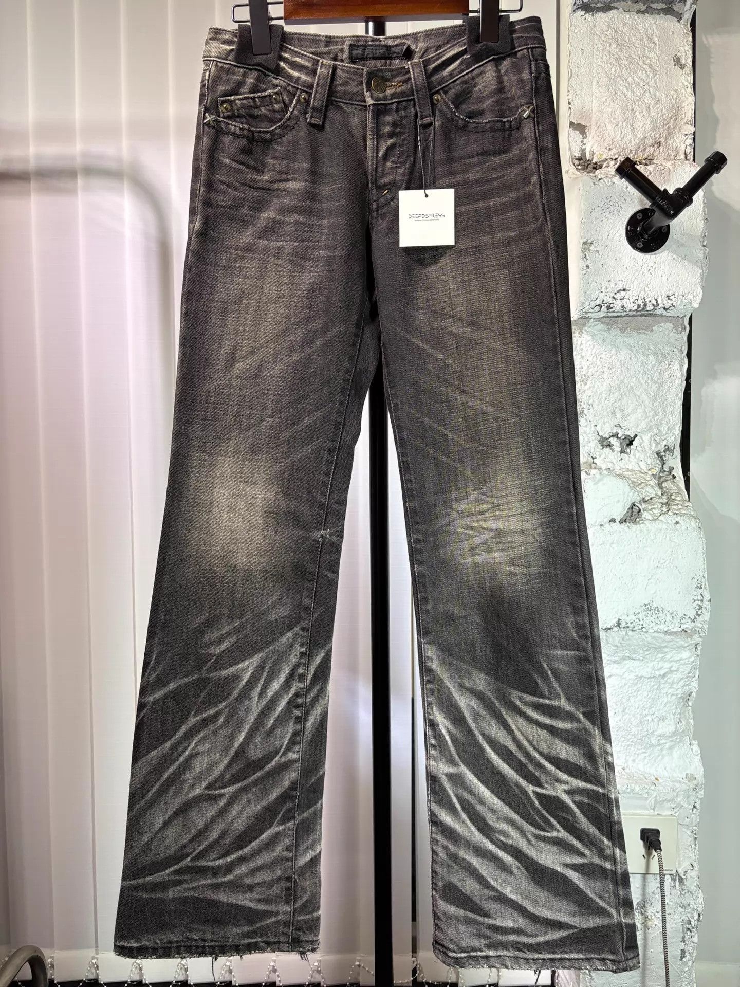 GOSTAR DE FUGA fuga 00s black cat whisker ripple wasteland jeans Size US 26 / EU 42 - 1 Thumbnail