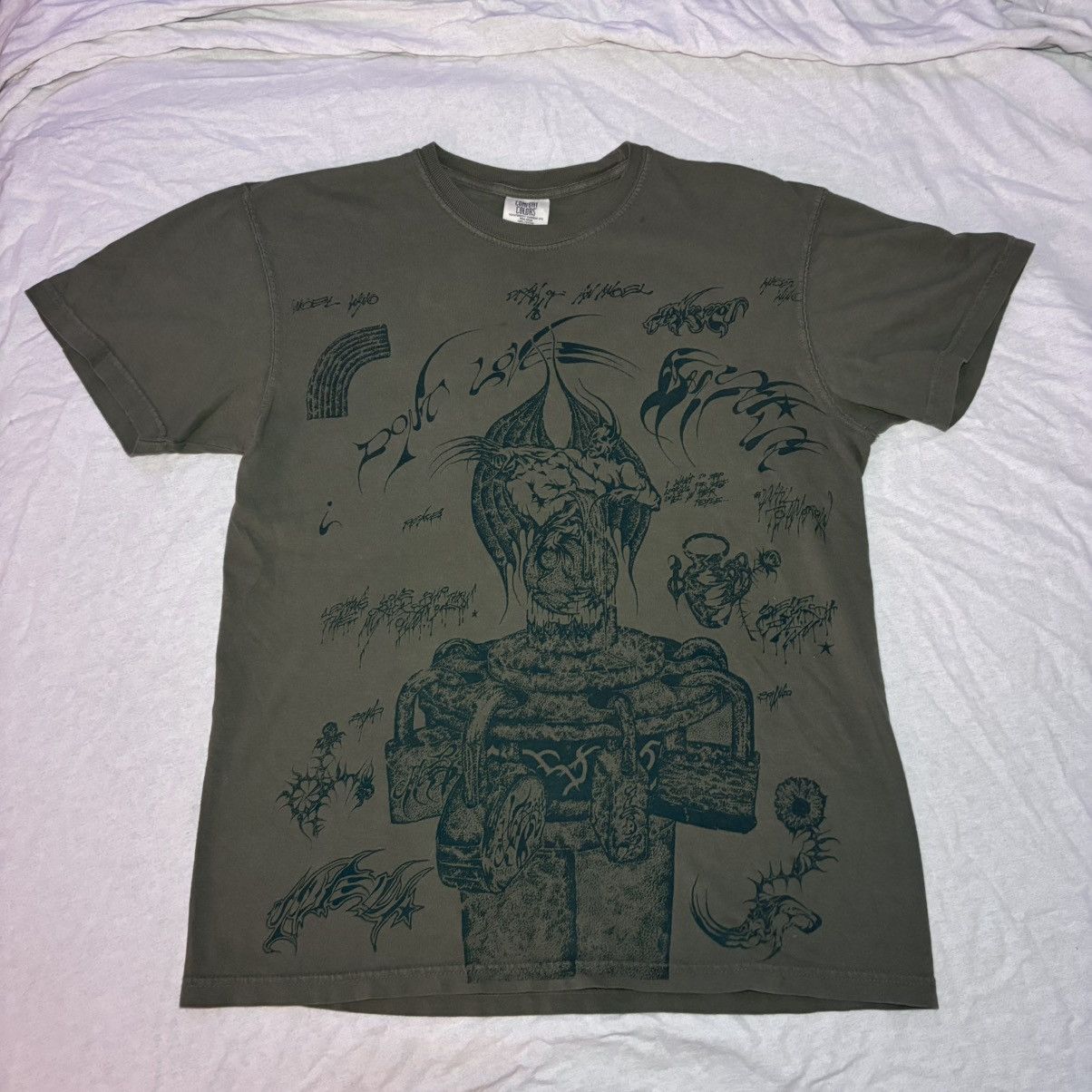 Other Peace on the Sun Artist Tee Size US M / EU 48-50 / 2 - 2 Thumbnail