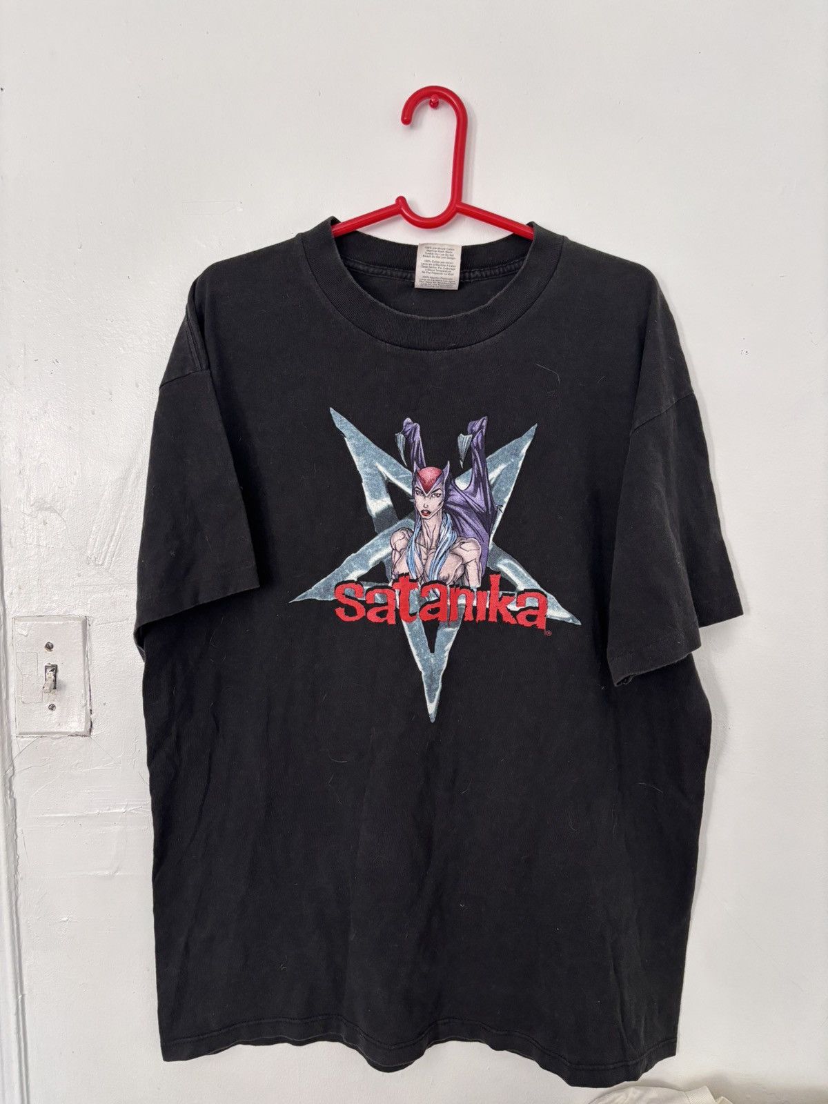 Vintage Vintage Danzig Satanika Comic T-shirt Size US XL / EU 56 / 4 - 1 Thumbnail