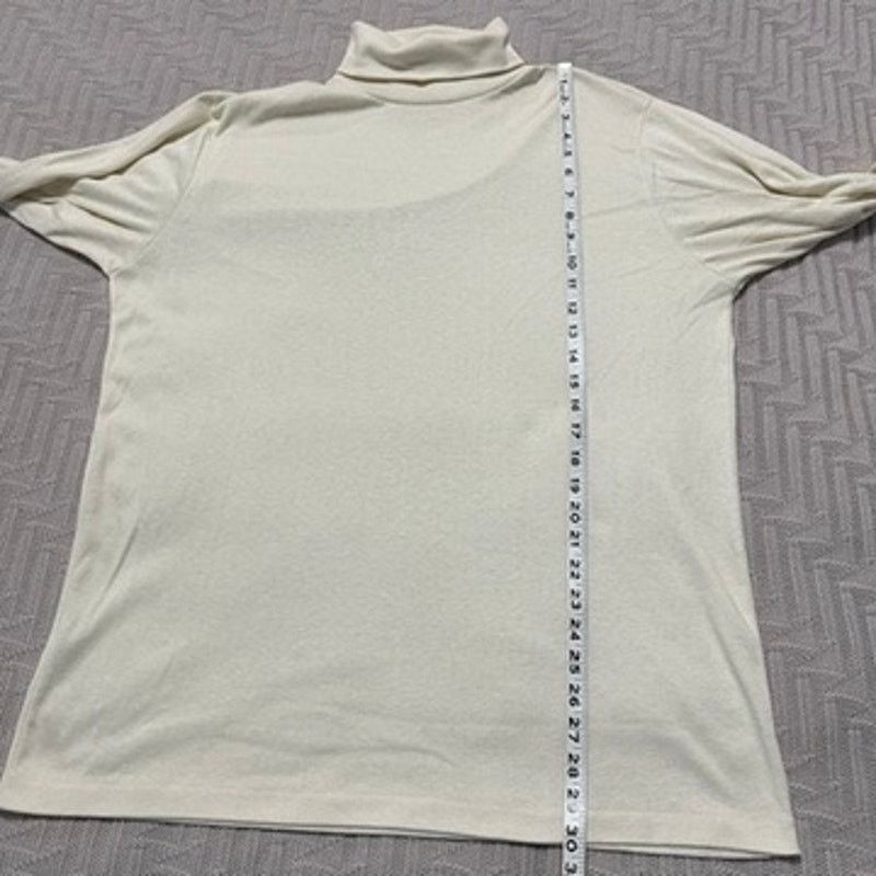 L.L. Bean Vintage L L Bean cream turtleneck size XL Size US XL / EU 56 / 4 - 6 Thumbnail