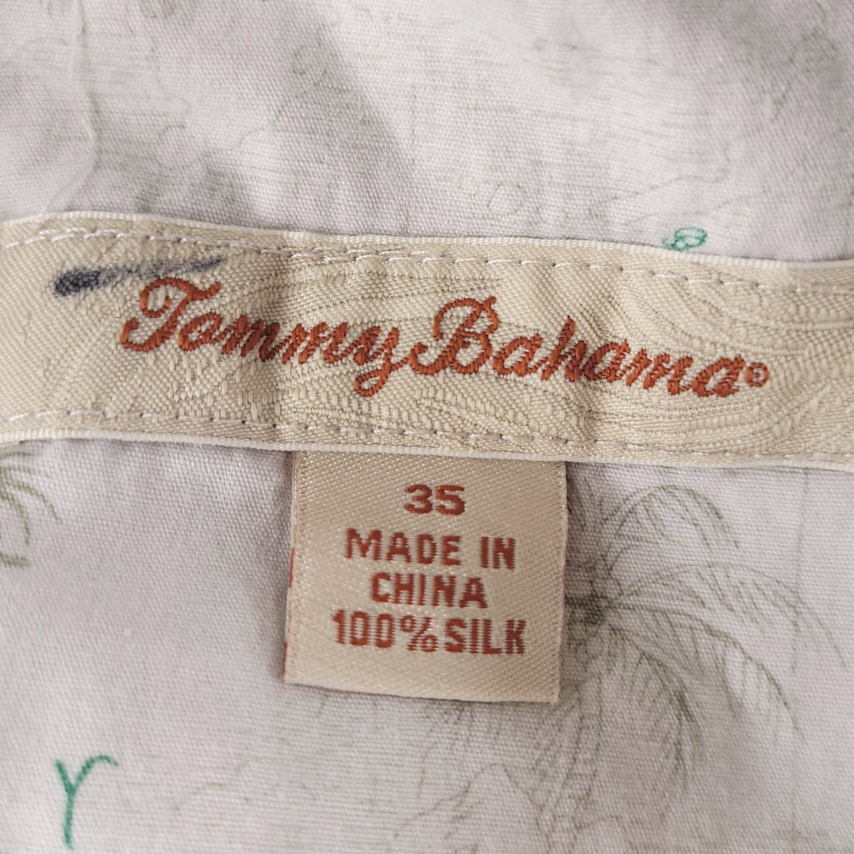 Tommy Bahama Tommy Bahama Shorts Mens 35 Brown Silk Chino 100% Silk Brown Mens 35 Wool? Wait. No. Size US 35 - 3 Thumbnail