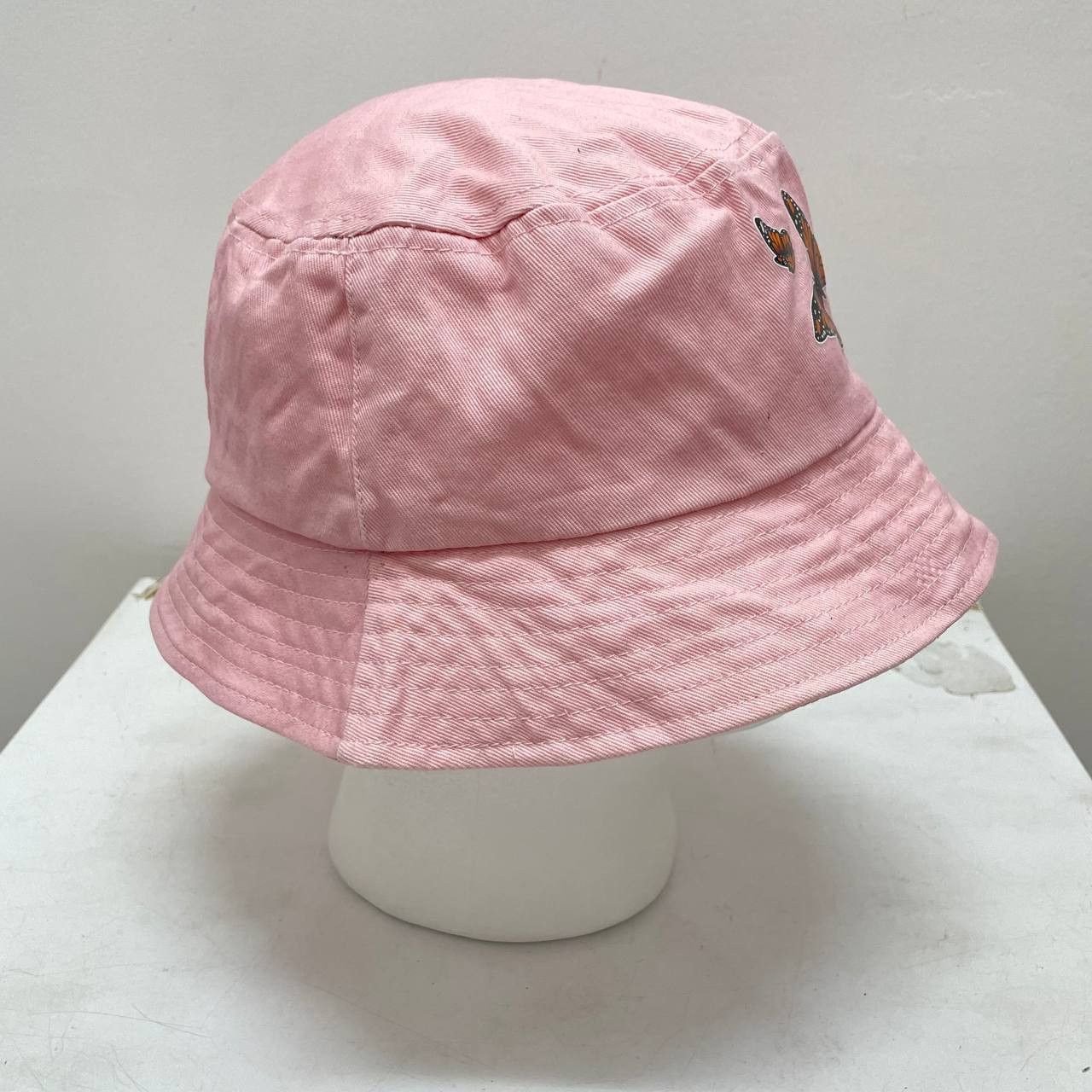 Basic Editions ⭐️SALE⭐️ BUTTERFLY JAPAN BUCKET HAT Size ONE SIZE - 4 Thumbnail