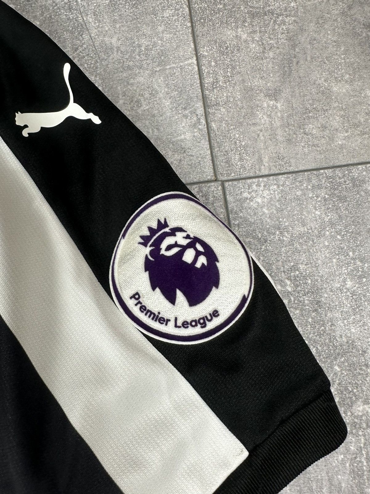 Puma Puma New Castle United 2017/18 Home 125Years #15 Kenedy Size US XL / EU 56 / 4 - 13 Thumbnail