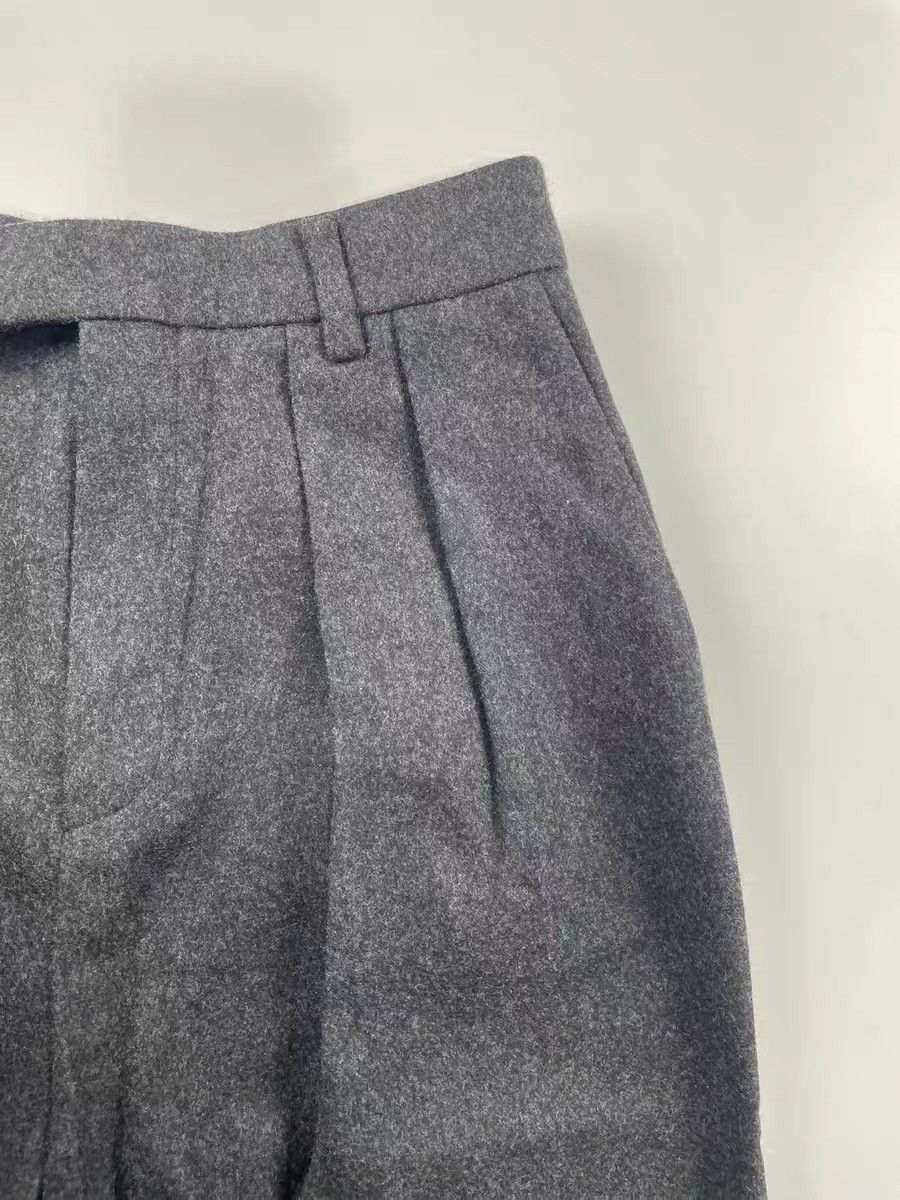 Celine CELINE Flannel grey origami slacks Size 25" / US 0 / IT 36 - 9 Thumbnail