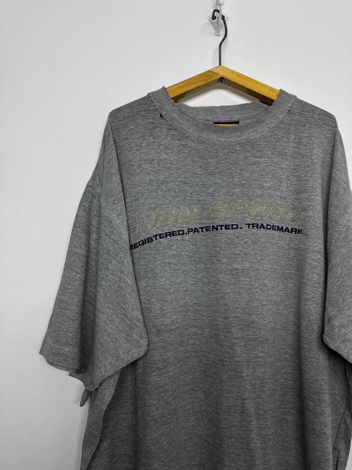 Fubu Vintage Y2k Fubu Big Logo T-Shirt 90’s Size US L / EU 52-54 / 3 - 6 Thumbnail
