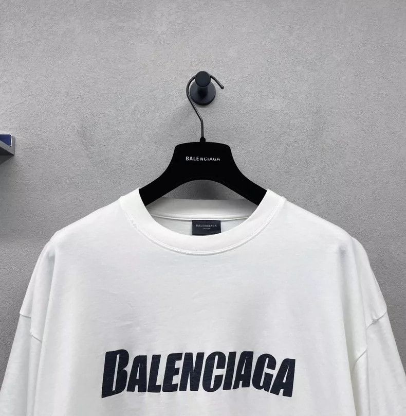 Balenciaga Balenciaga Alphabet Logo Crew Neck Short Sleeve Size US S / EU 44-46 / 1 - 4 Thumbnail
