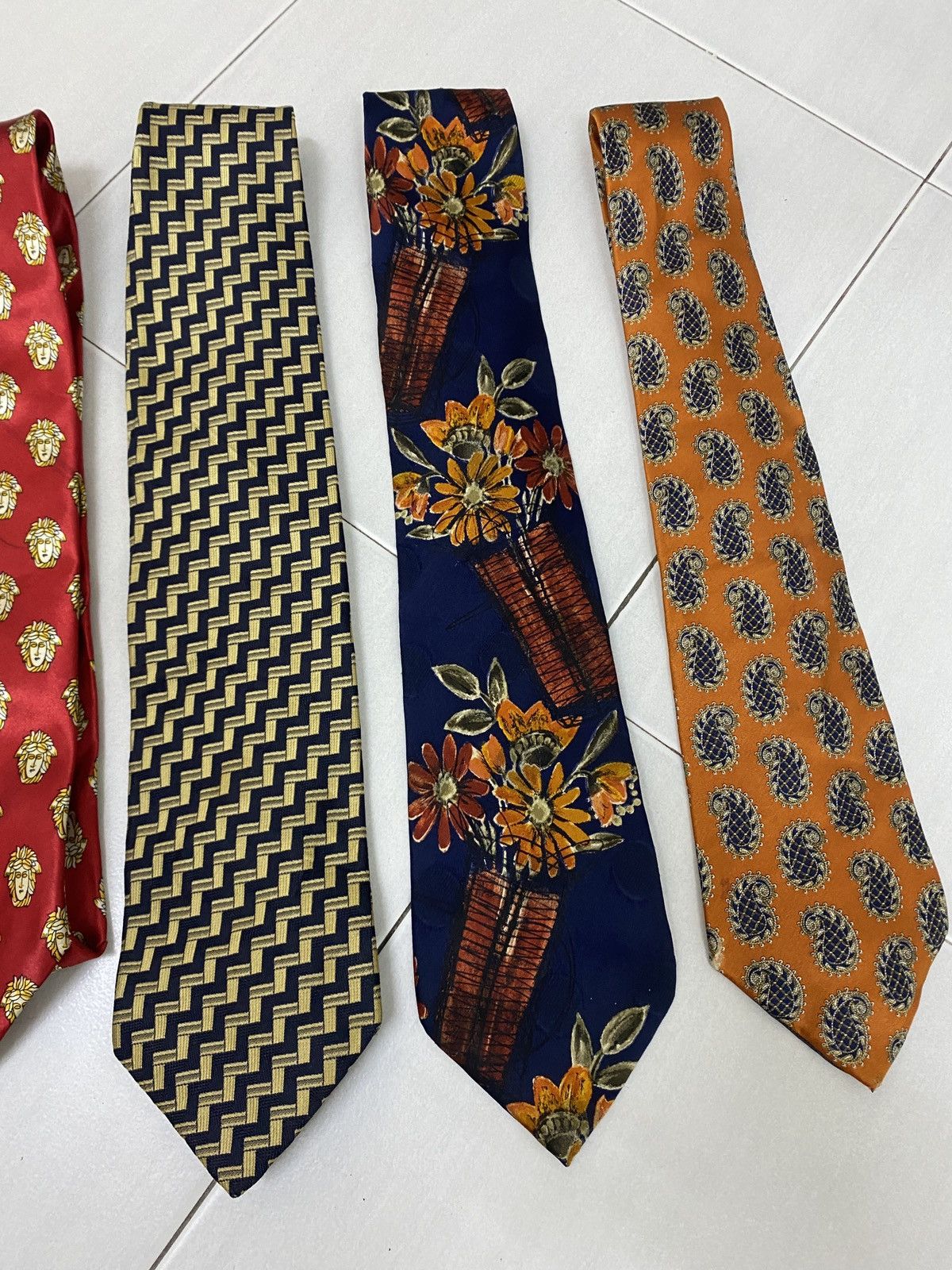 Designer × Vintage Combo 6 Branded Neck Tie Size ONE SIZE - 3 Thumbnail