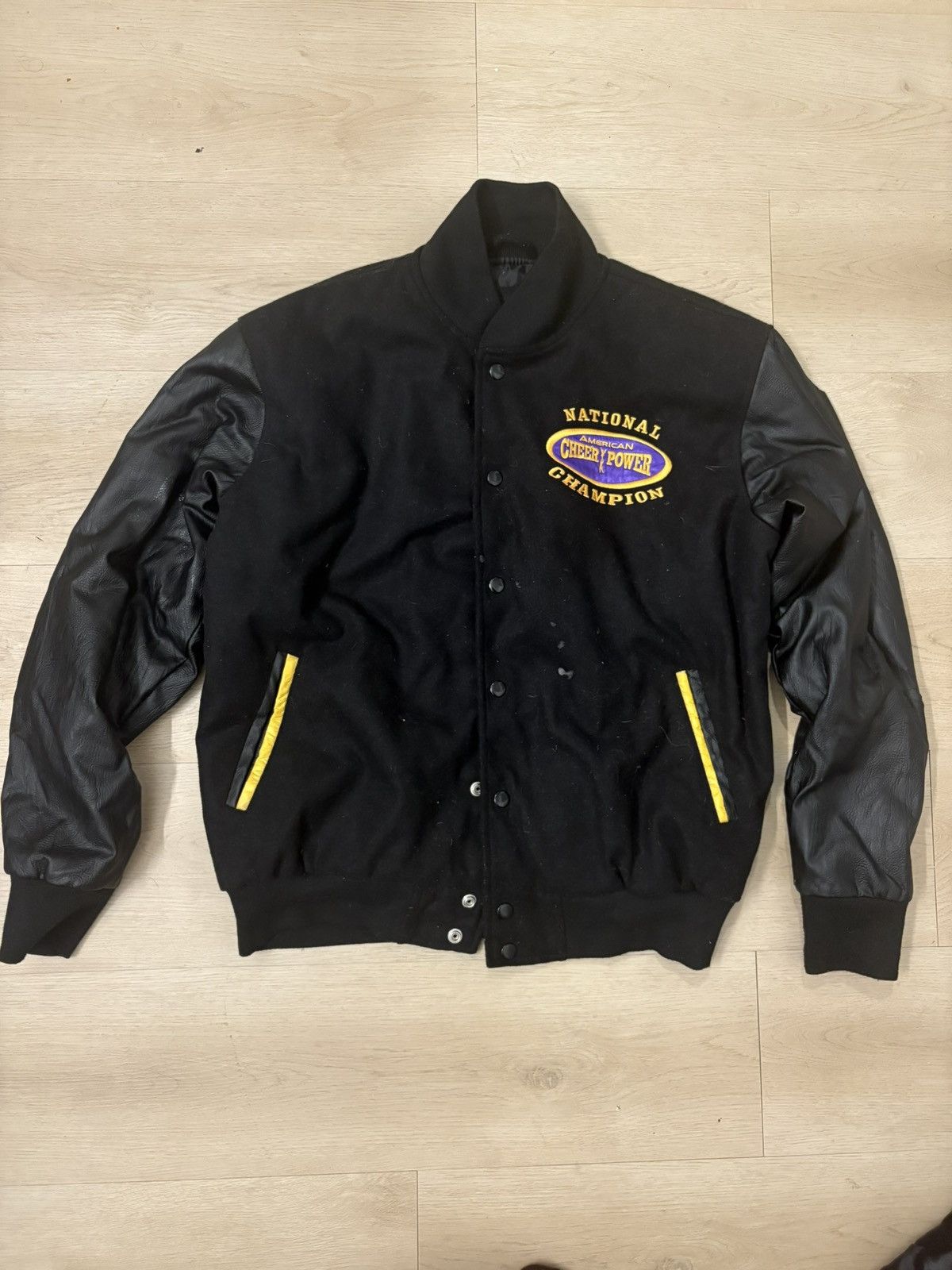 Vintage Vintage Cheer Champion Bomber Jacket Size US M / EU 48-50 / 2 - 1 Thumbnail